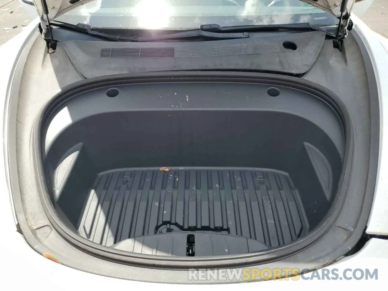 12 Photograph of a damaged car 5YJ3E1EA2MF854713 TESLA MODEL 3 2021