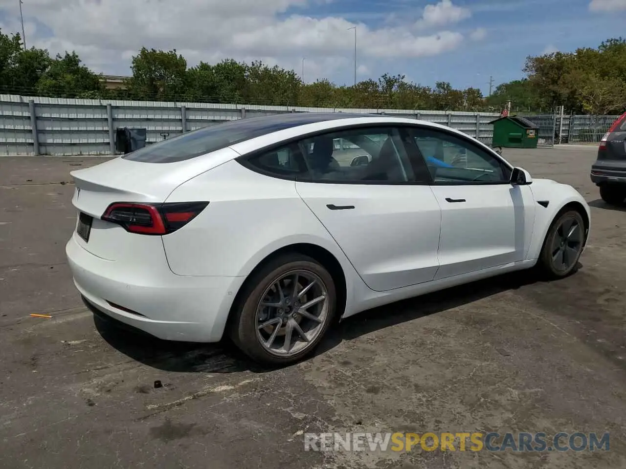 3 Photograph of a damaged car 5YJ3E1EA2MF854713 TESLA MODEL 3 2021