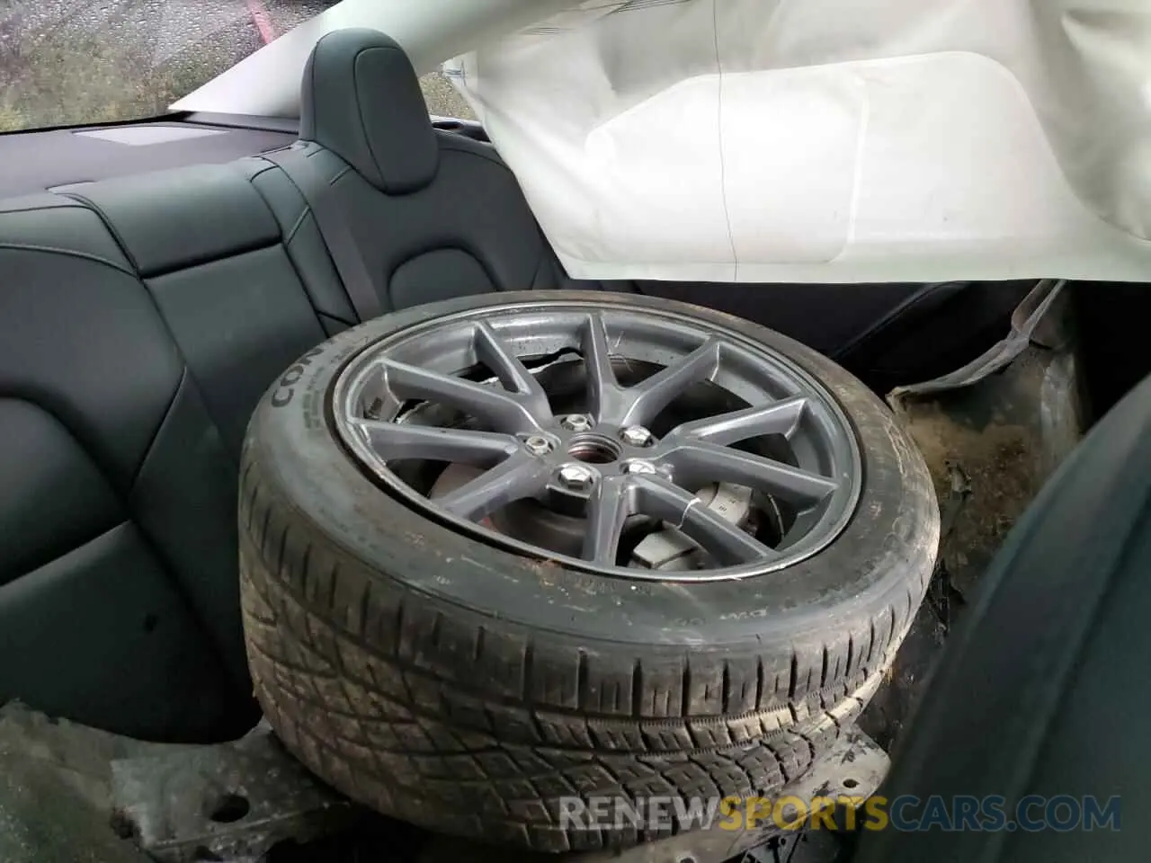 10 Photograph of a damaged car 5YJ3E1EA2MF857448 TESLA MODEL 3 2021