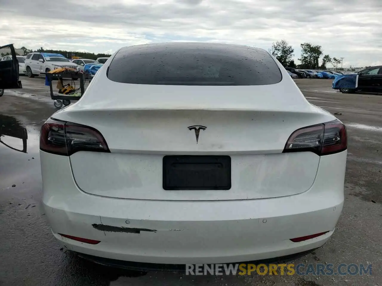 6 Photograph of a damaged car 5YJ3E1EA2MF859832 TESLA MODEL 3 2021