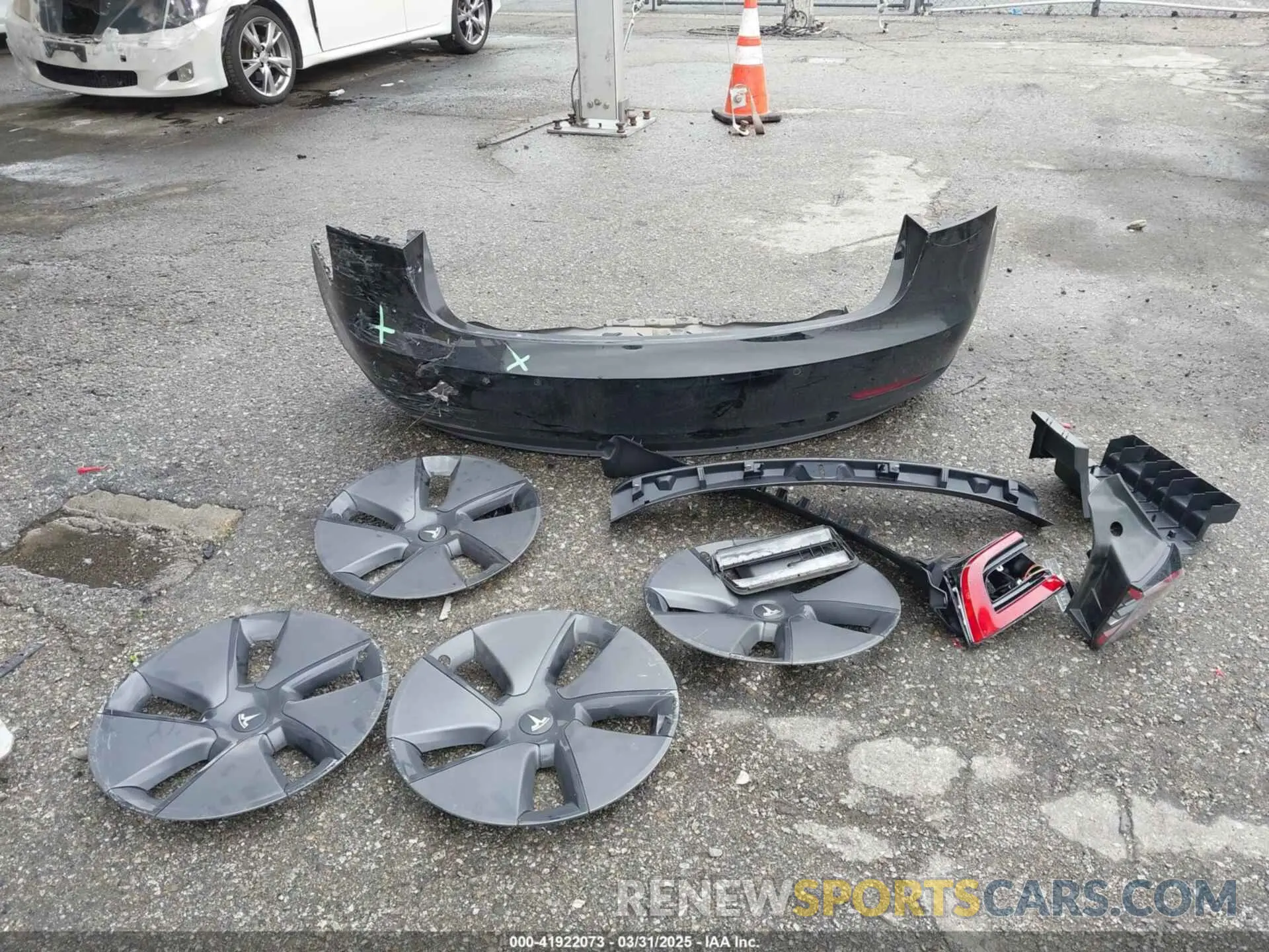 12 Photograph of a damaged car 5YJ3E1EA2MF870622 TESLA MODEL 3 2021