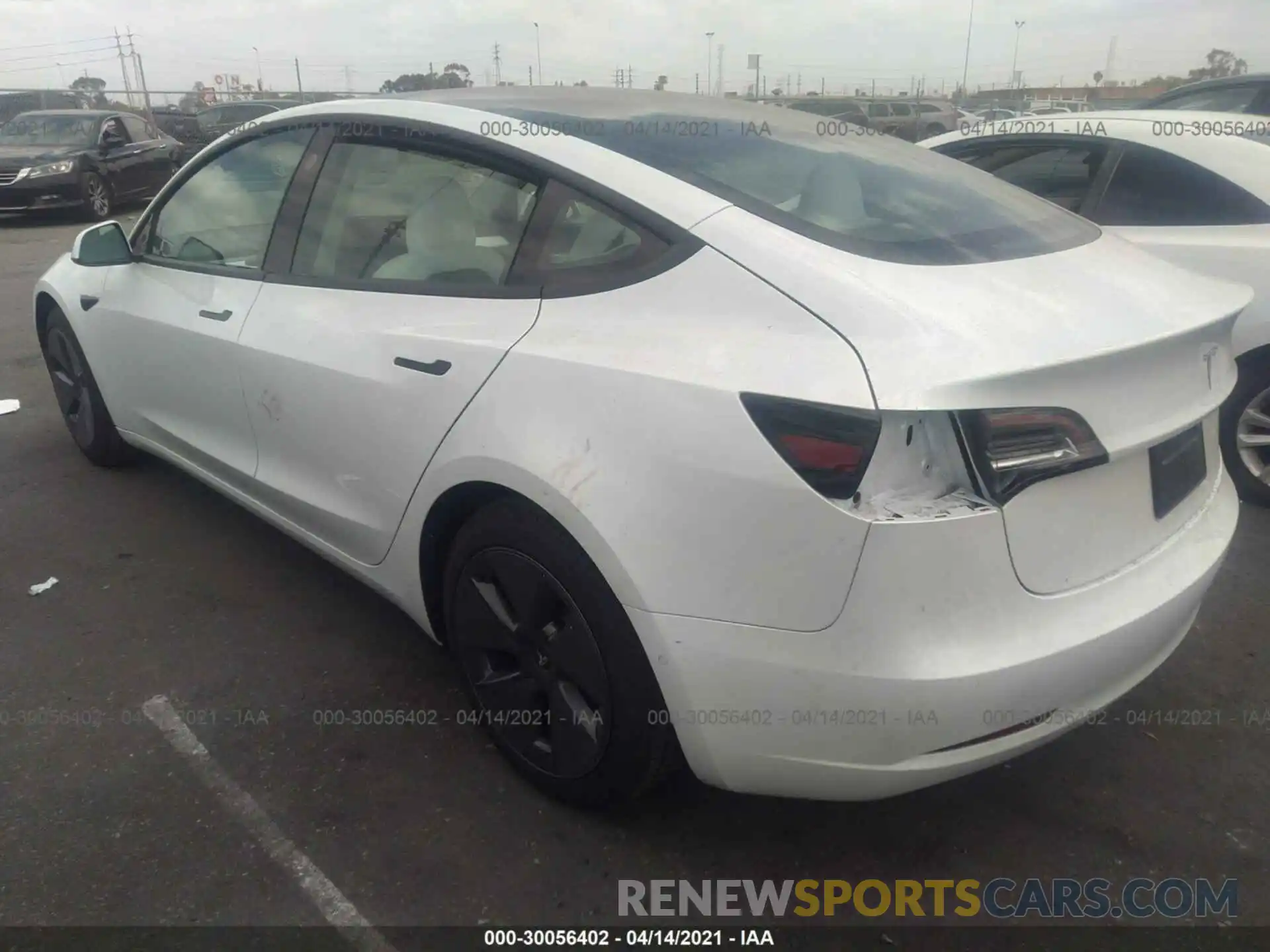 3 Photograph of a damaged car 5YJ3E1EA2MF873388 TESLA MODEL 3 2021