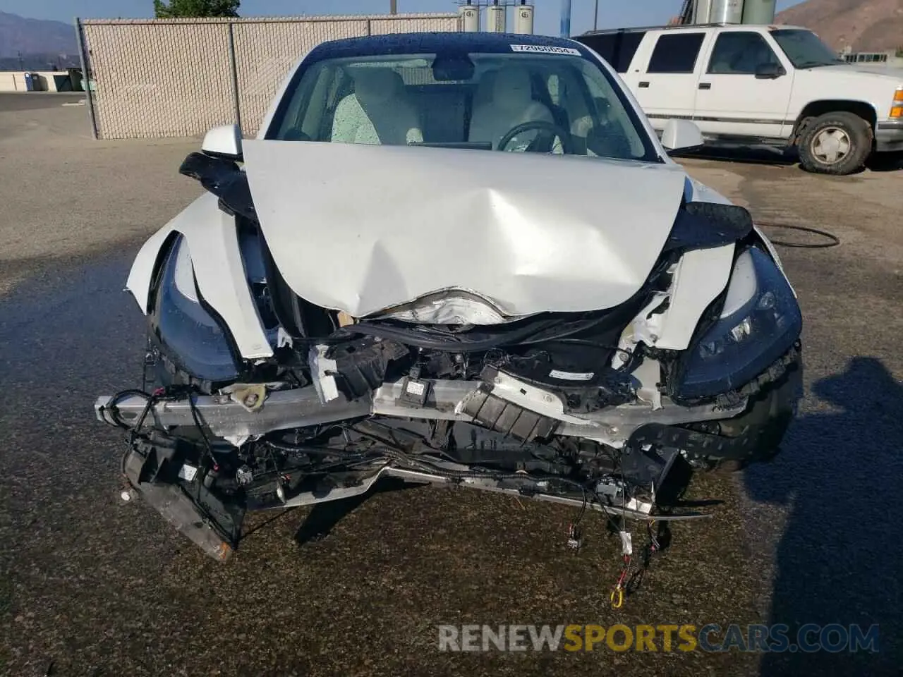 5 Photograph of a damaged car 5YJ3E1EA2MF873424 TESLA MODEL 3 2021