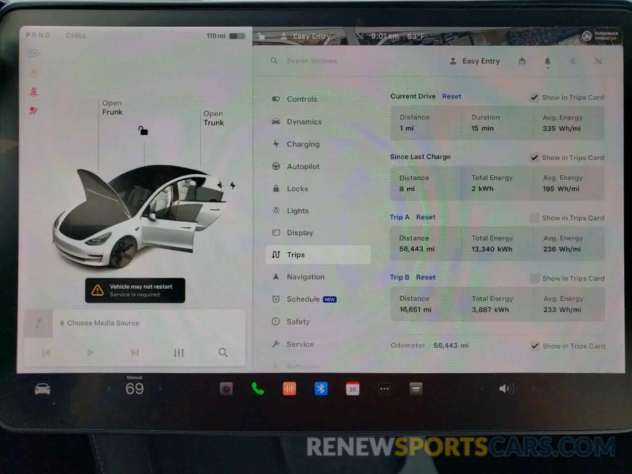 9 Photograph of a damaged car 5YJ3E1EA2MF873424 TESLA MODEL 3 2021