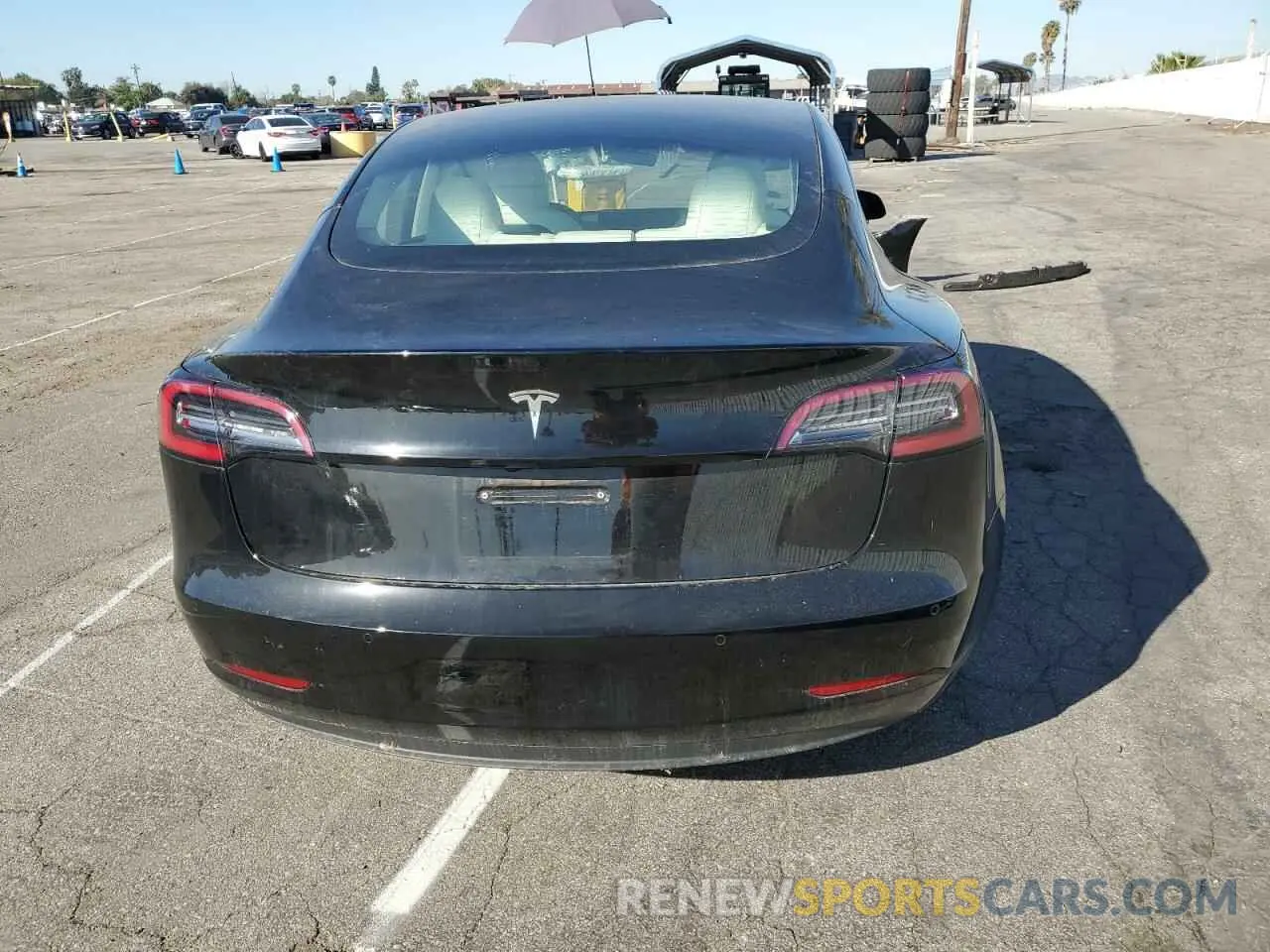 6 Photograph of a damaged car 5YJ3E1EA2MF878560 TESLA MODEL 3 2021