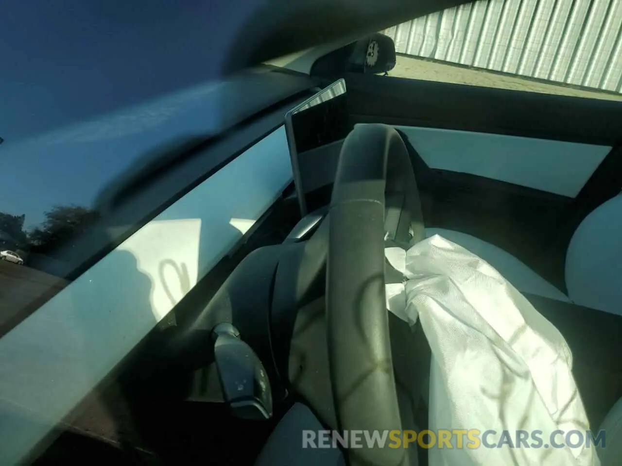9 Photograph of a damaged car 5YJ3E1EA2MF878560 TESLA MODEL 3 2021