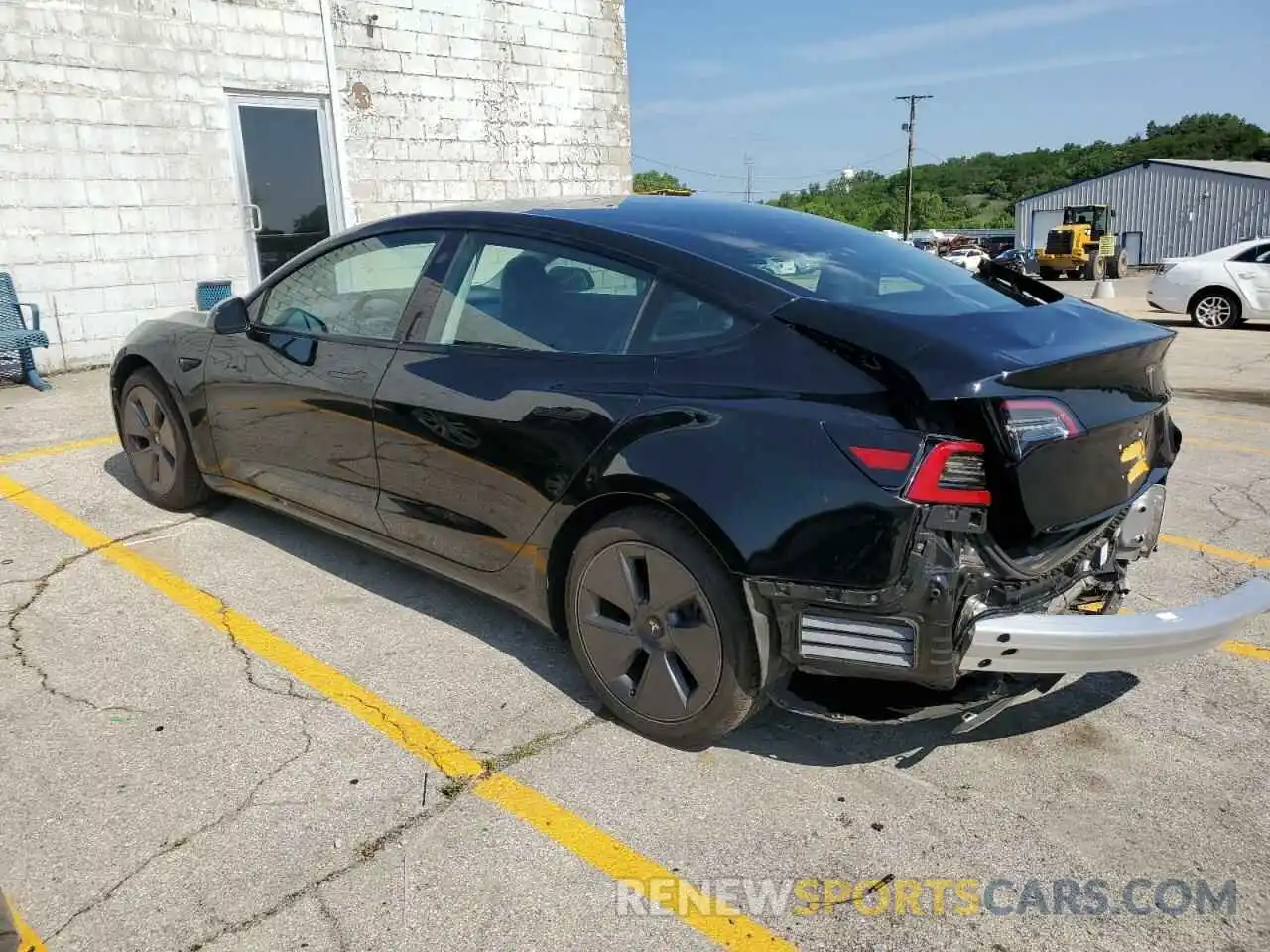 2 Photograph of a damaged car 5YJ3E1EA2MF911329 TESLA MODEL 3 2021