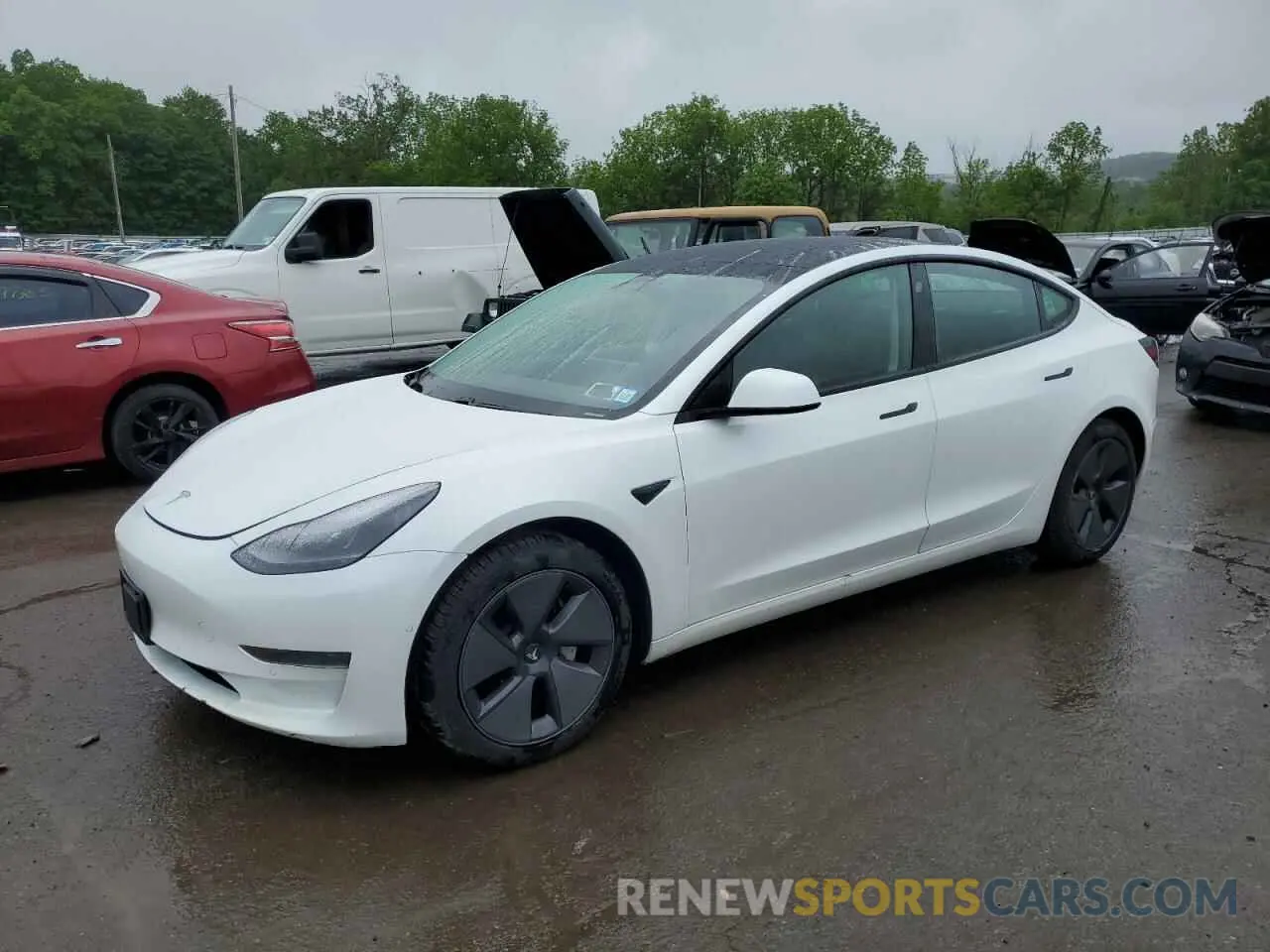 1 Photograph of a damaged car 5YJ3E1EA2MF919821 TESLA MODEL 3 2021