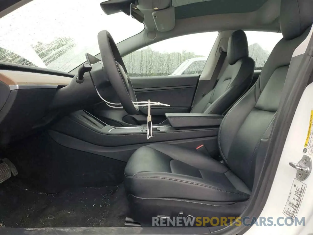 7 Photograph of a damaged car 5YJ3E1EA2MF919821 TESLA MODEL 3 2021
