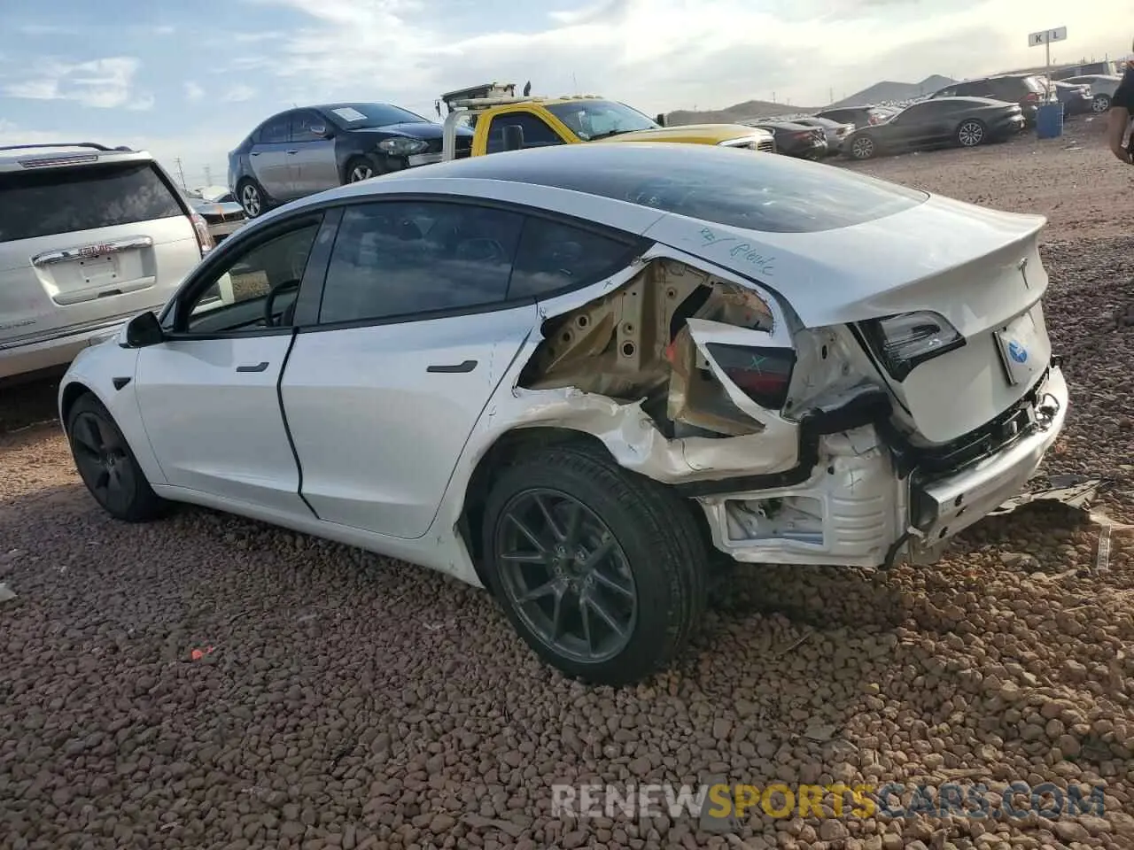 2 Photograph of a damaged car 5YJ3E1EA2MF923156 TESLA MODEL 3 2021