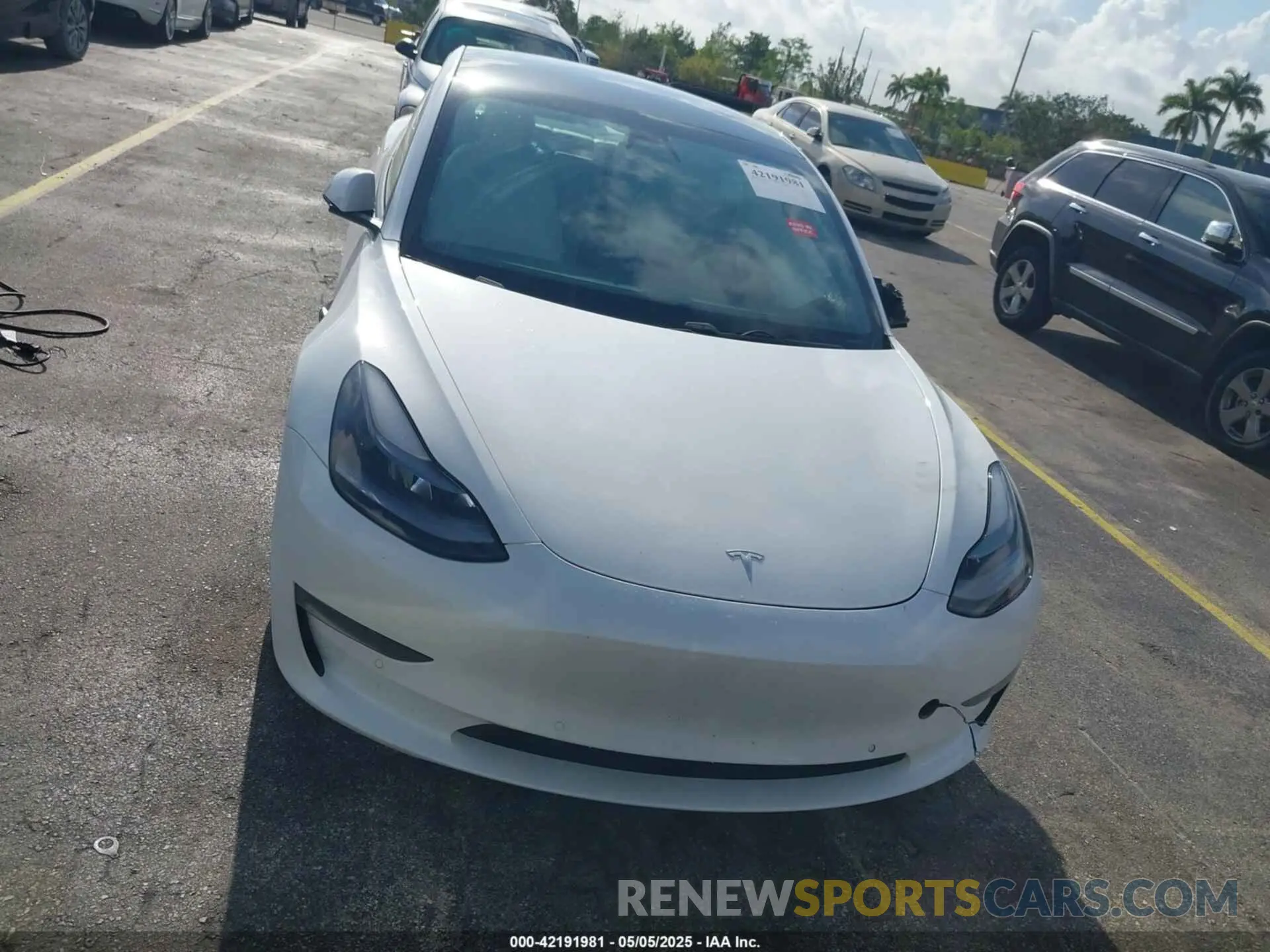13 Photograph of a damaged car 5YJ3E1EA2MF973202 TESLA MODEL 3 2021
