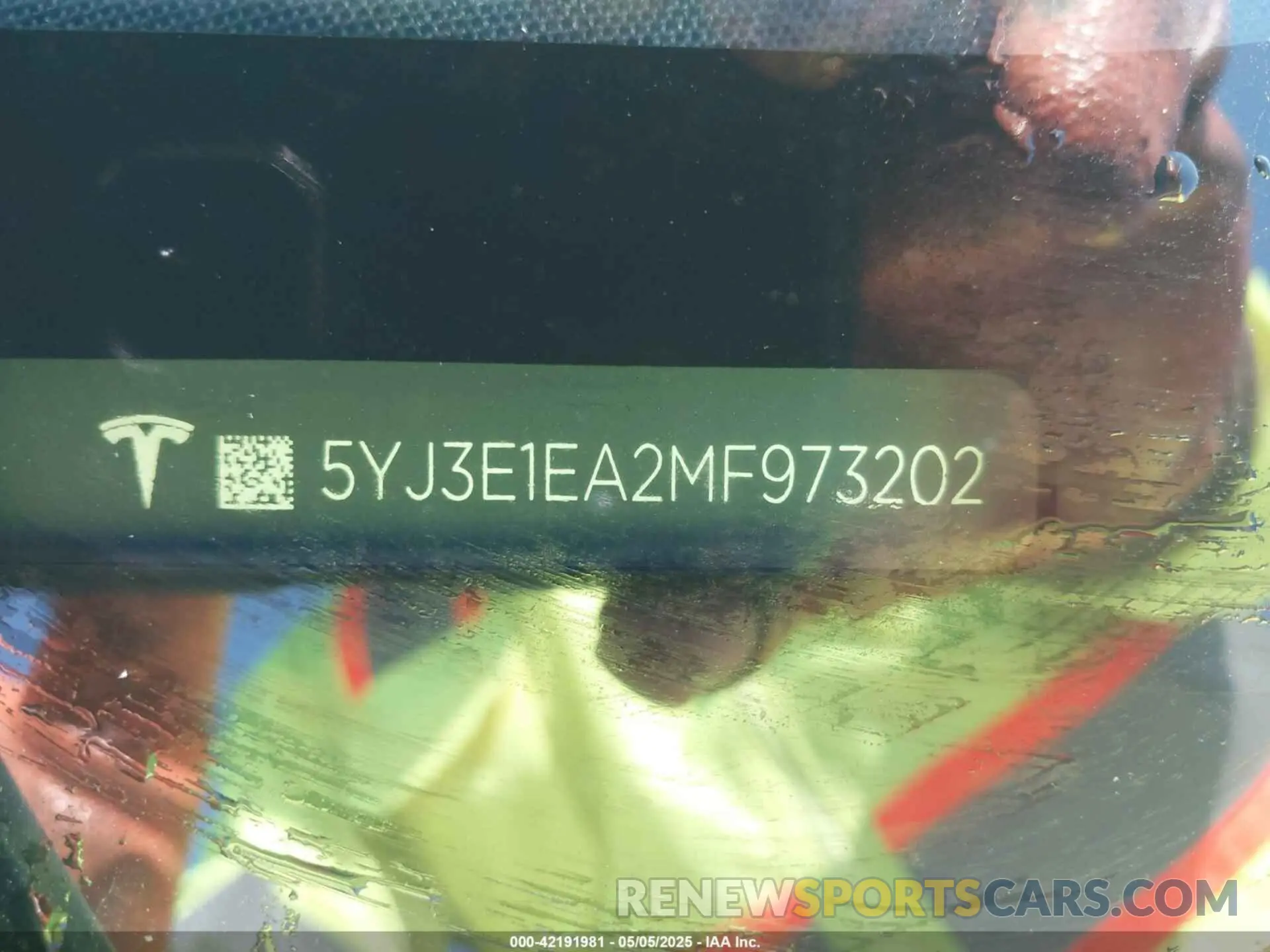 9 Photograph of a damaged car 5YJ3E1EA2MF973202 TESLA MODEL 3 2021