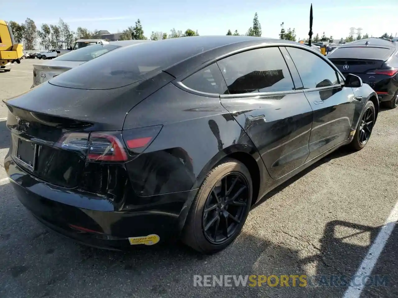 3 Photograph of a damaged car 5YJ3E1EA3MF016657 TESLA MODEL 3 2021