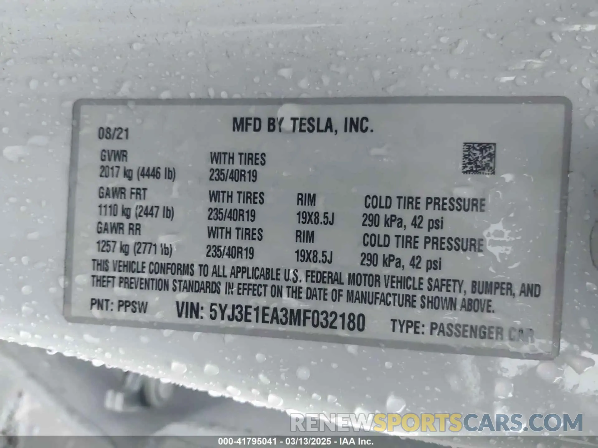 9 Photograph of a damaged car 5YJ3E1EA3MF032180 TESLA MODEL 3 2021