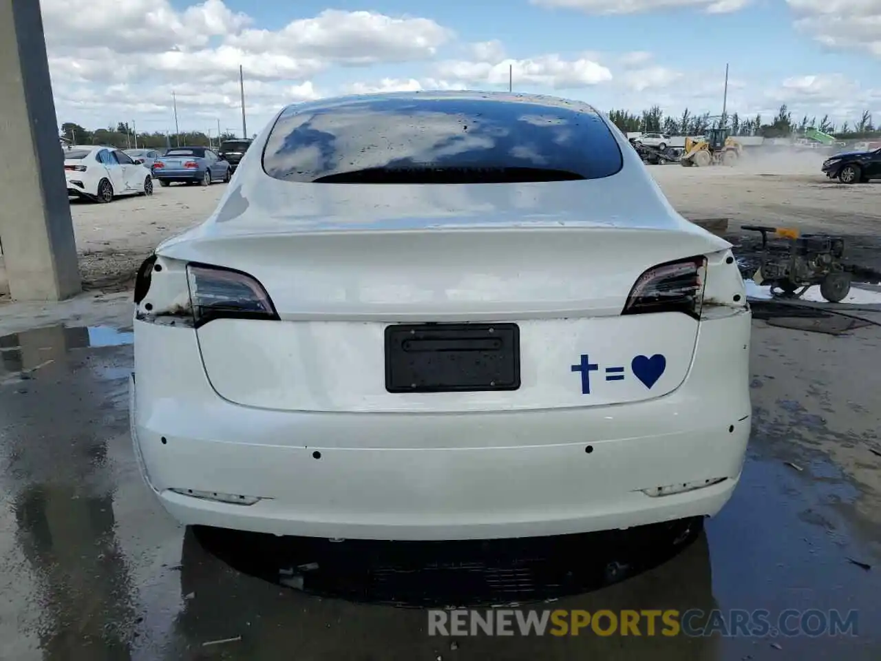 6 Photograph of a damaged car 5YJ3E1EA3MF042675 TESLA MODEL 3 2021