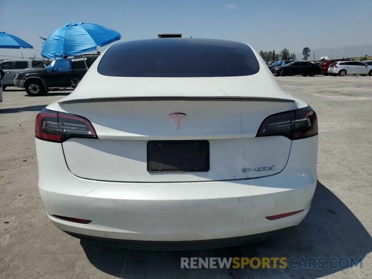 6 Photograph of a damaged car 5YJ3E1EA3MF052137 TESLA MODEL 3 2021