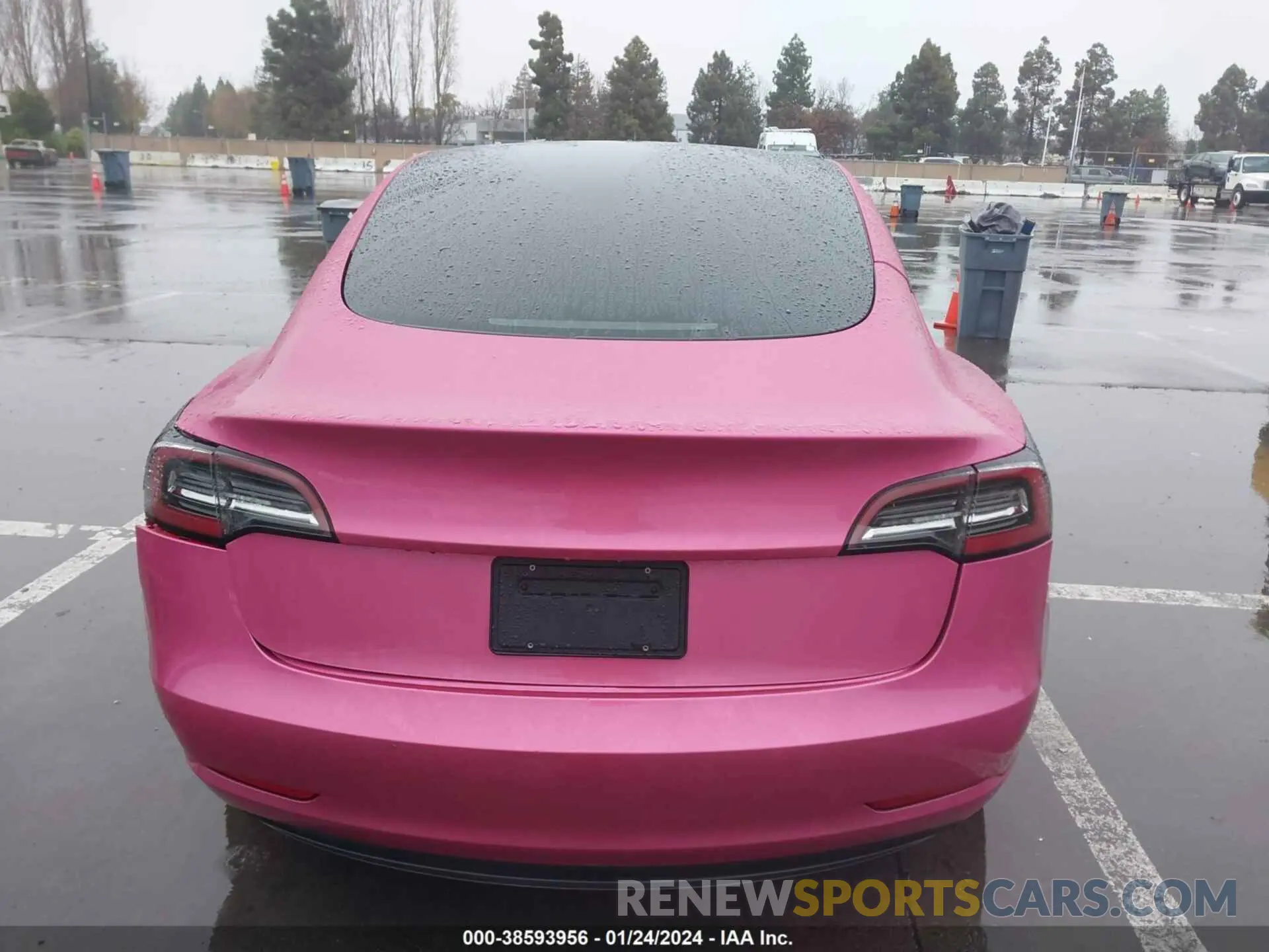 15 Photograph of a damaged car 5YJ3E1EA3MF062800 TESLA MODEL 3 2021