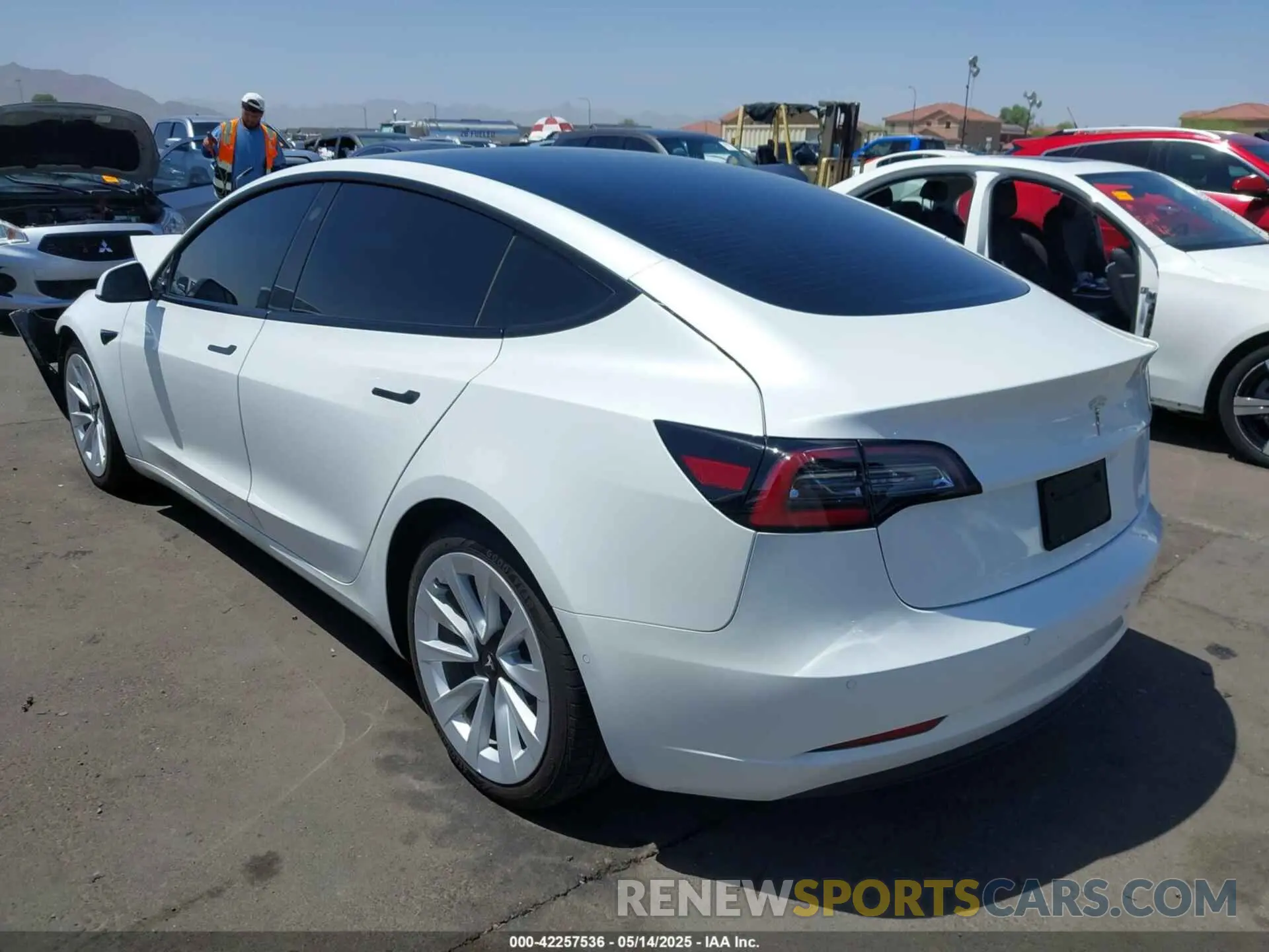 3 Photograph of a damaged car 5YJ3E1EA3MF075594 TESLA MODEL 3 2021