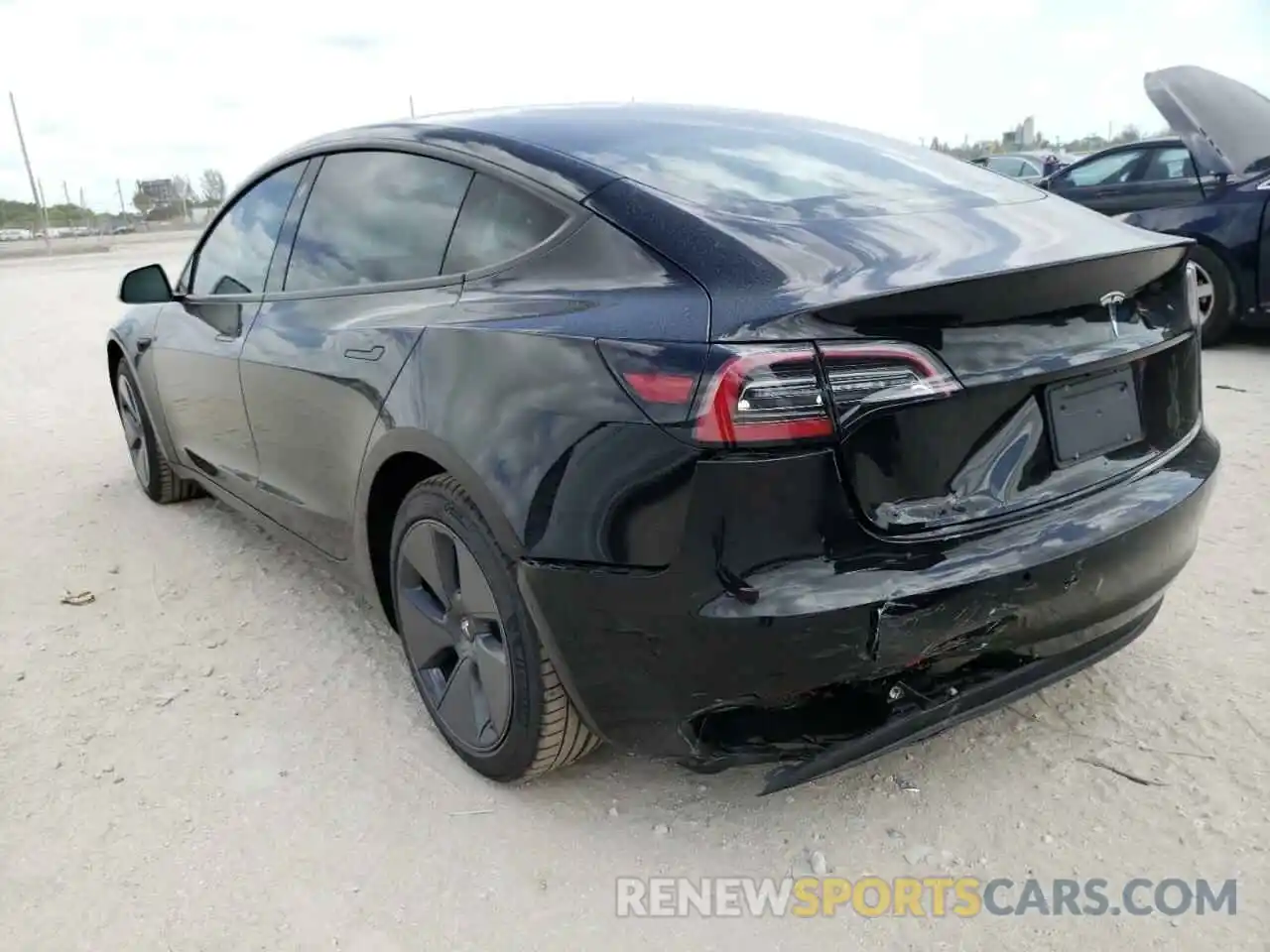 3 Photograph of a damaged car 5YJ3E1EA3MF089950 TESLA MODEL 3 2021