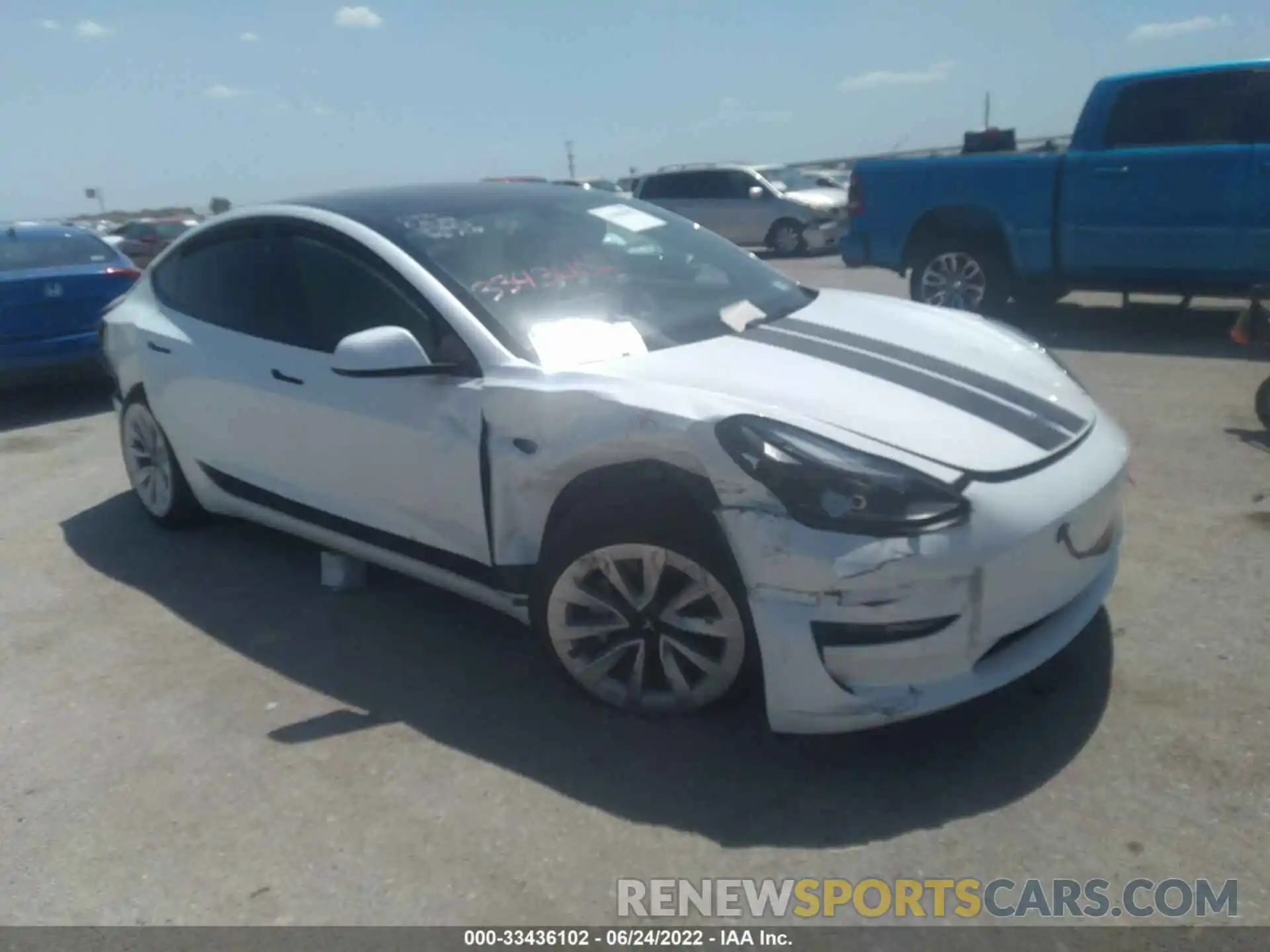 1 Photograph of a damaged car 5YJ3E1EA3MF097885 TESLA MODEL 3 2021