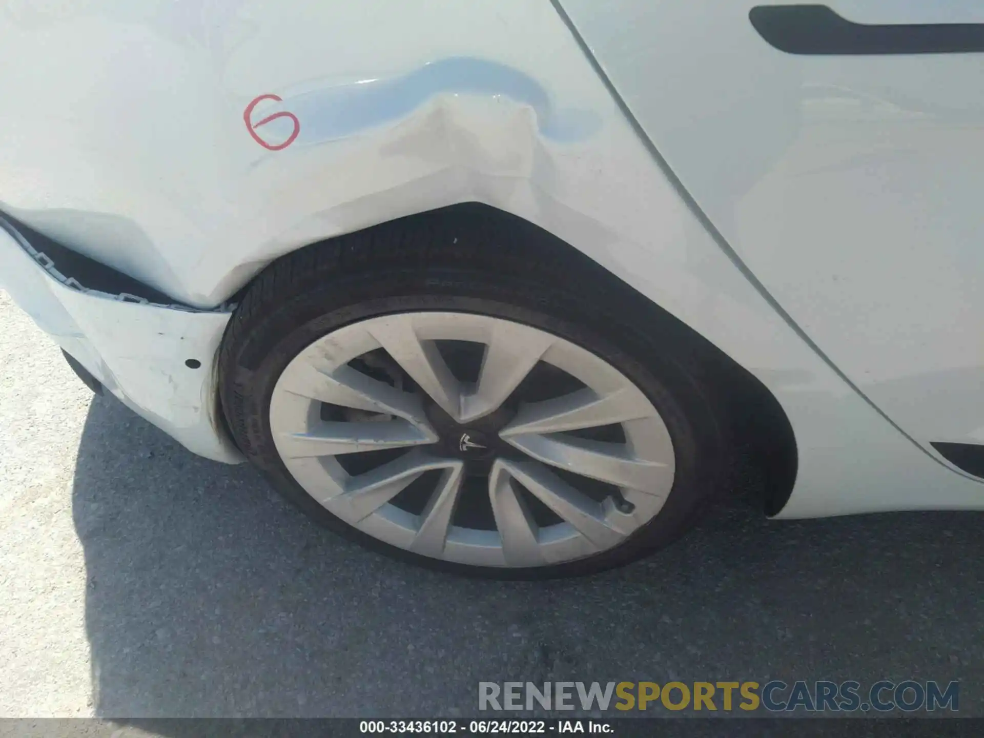 15 Photograph of a damaged car 5YJ3E1EA3MF097885 TESLA MODEL 3 2021