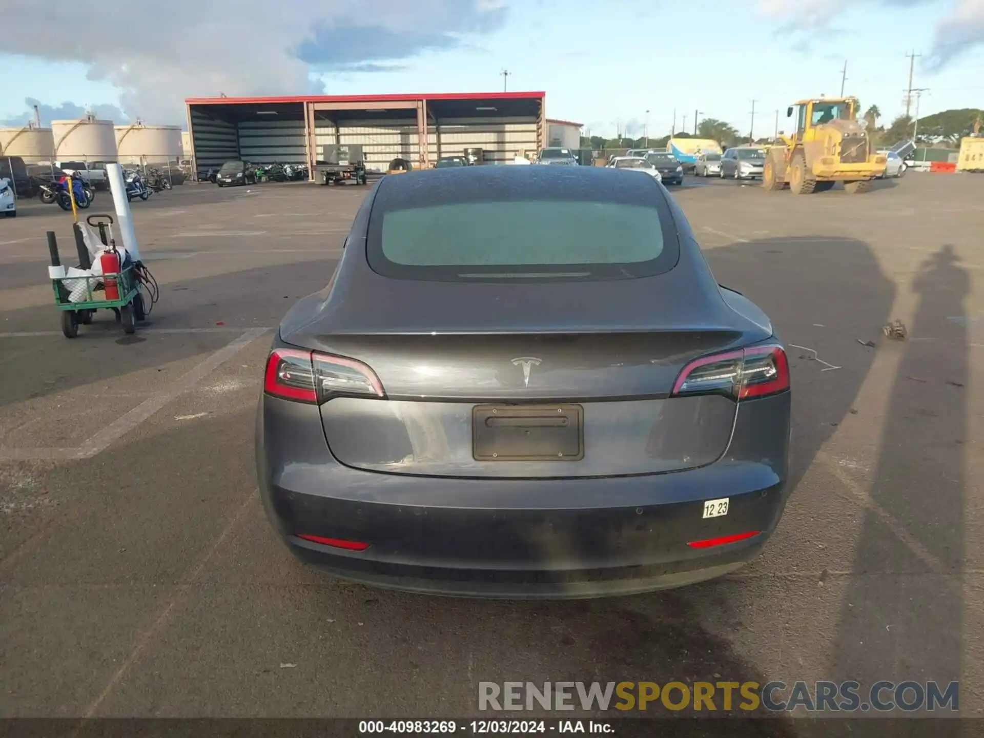 16 Photograph of a damaged car 5YJ3E1EA3MF850301 TESLA MODEL 3 2021