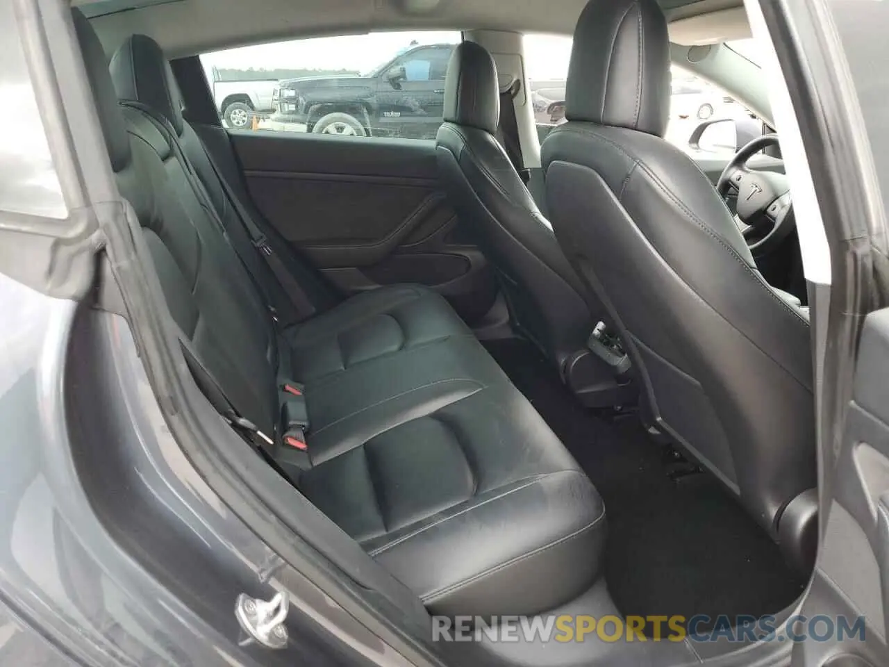 10 Photograph of a damaged car 5YJ3E1EA3MF866871 TESLA MODEL 3 2021