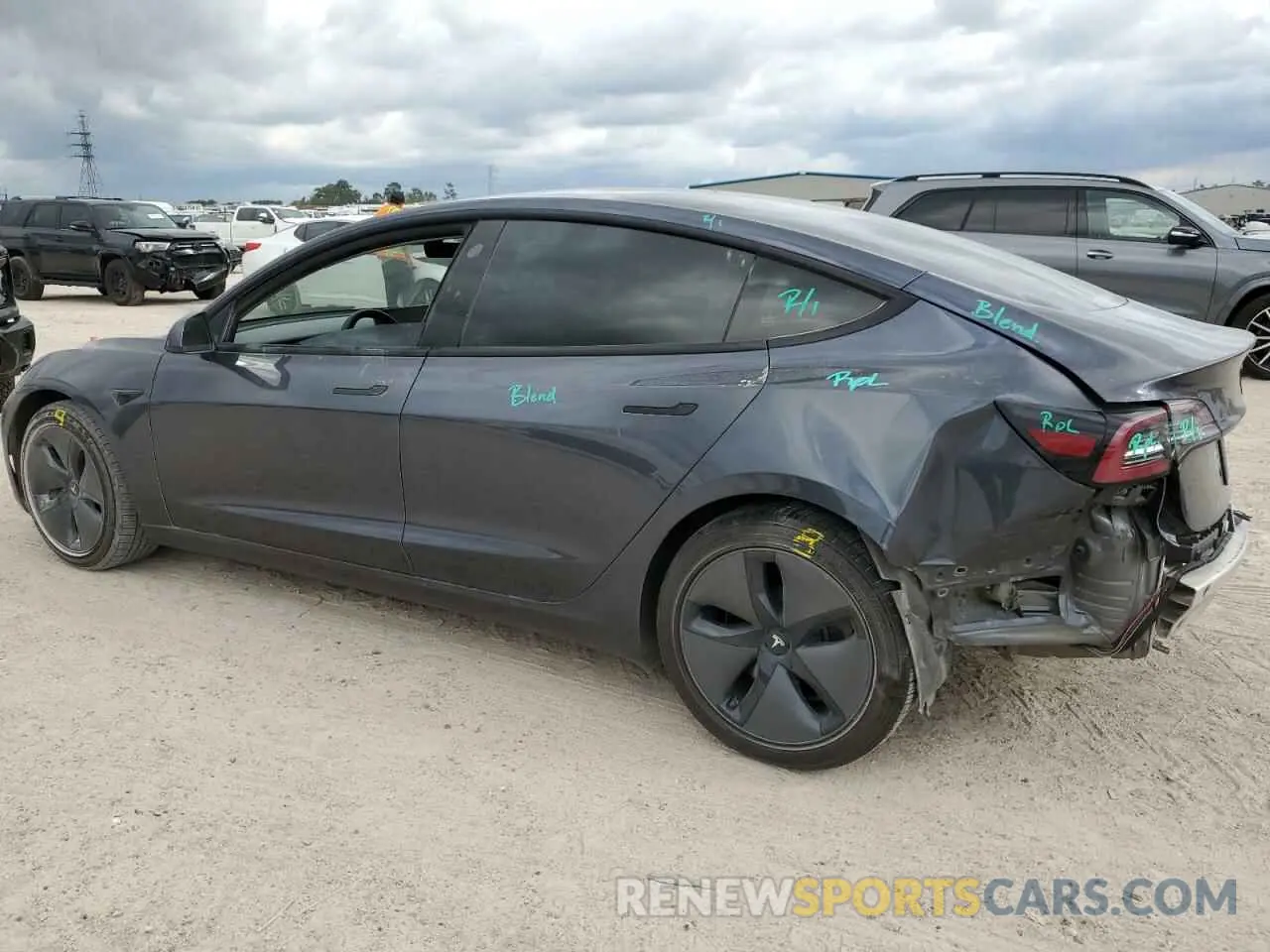 2 Photograph of a damaged car 5YJ3E1EA3MF866871 TESLA MODEL 3 2021