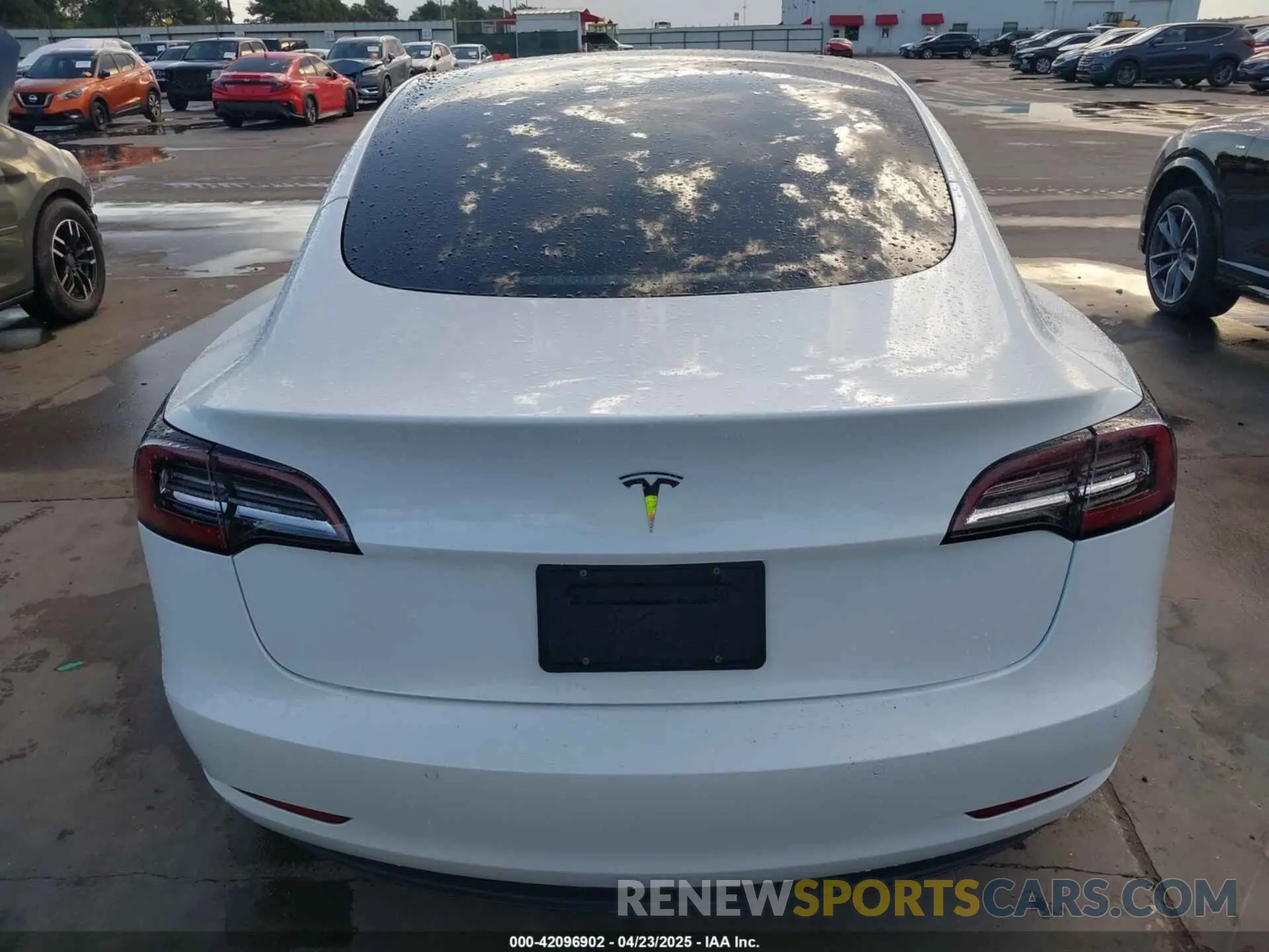 16 Photograph of a damaged car 5YJ3E1EA3MF874212 TESLA MODEL 3 2021
