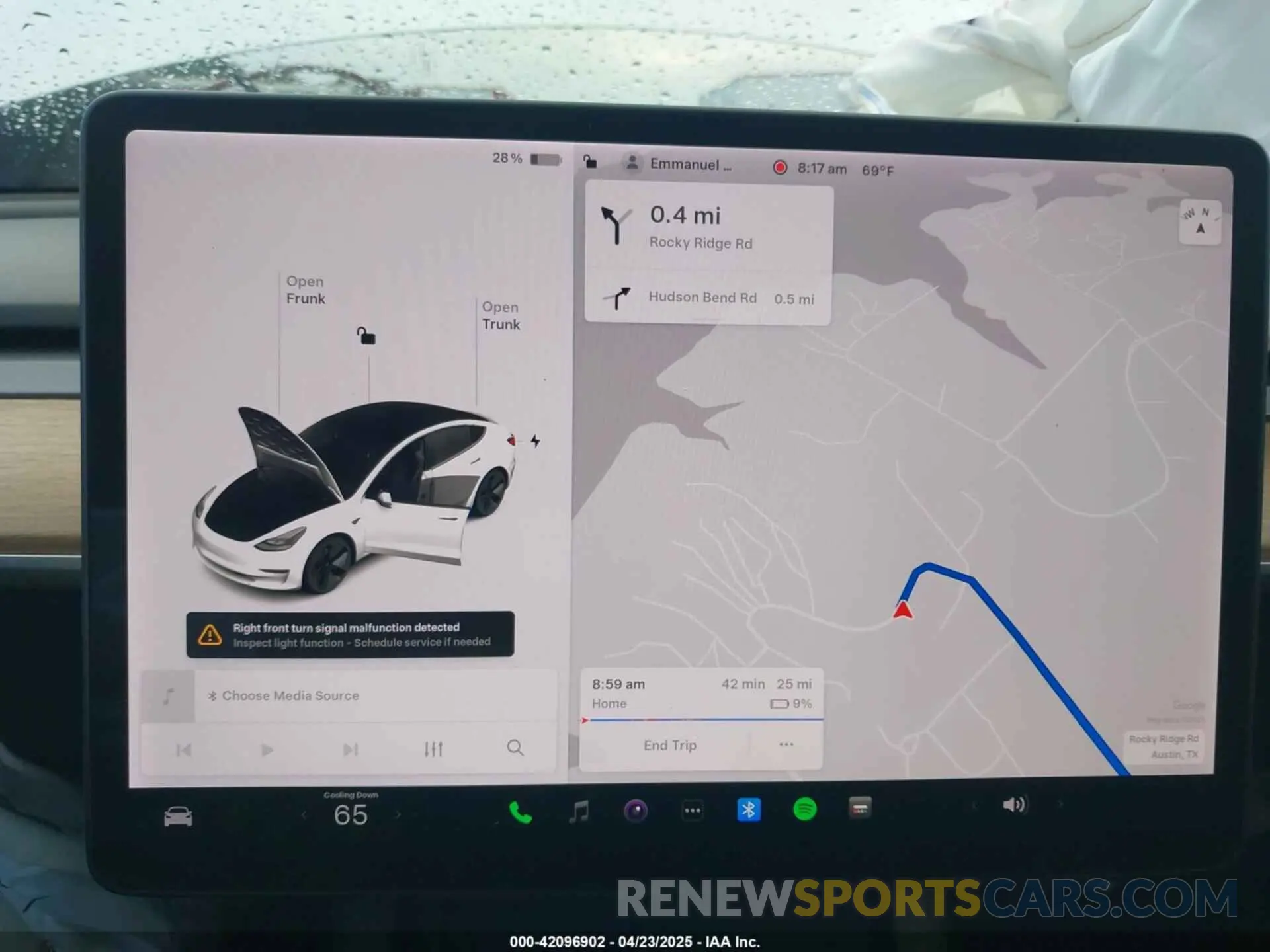 18 Photograph of a damaged car 5YJ3E1EA3MF874212 TESLA MODEL 3 2021