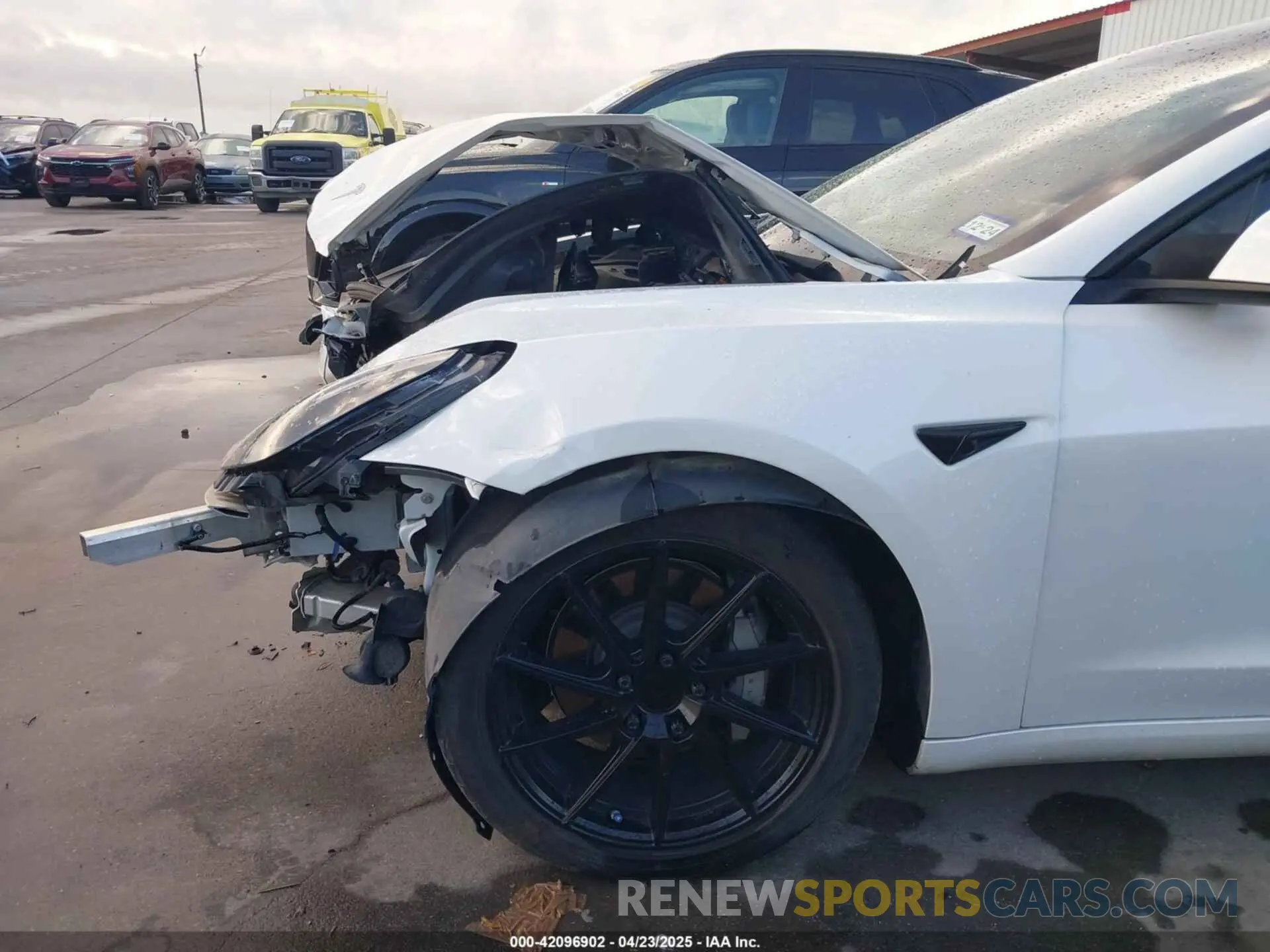 19 Photograph of a damaged car 5YJ3E1EA3MF874212 TESLA MODEL 3 2021