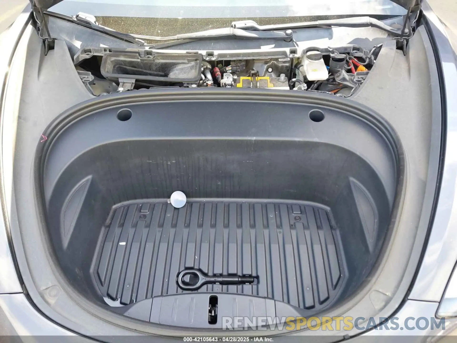 10 Photograph of a damaged car 5YJ3E1EA3MF877790 TESLA MODEL 3 2021