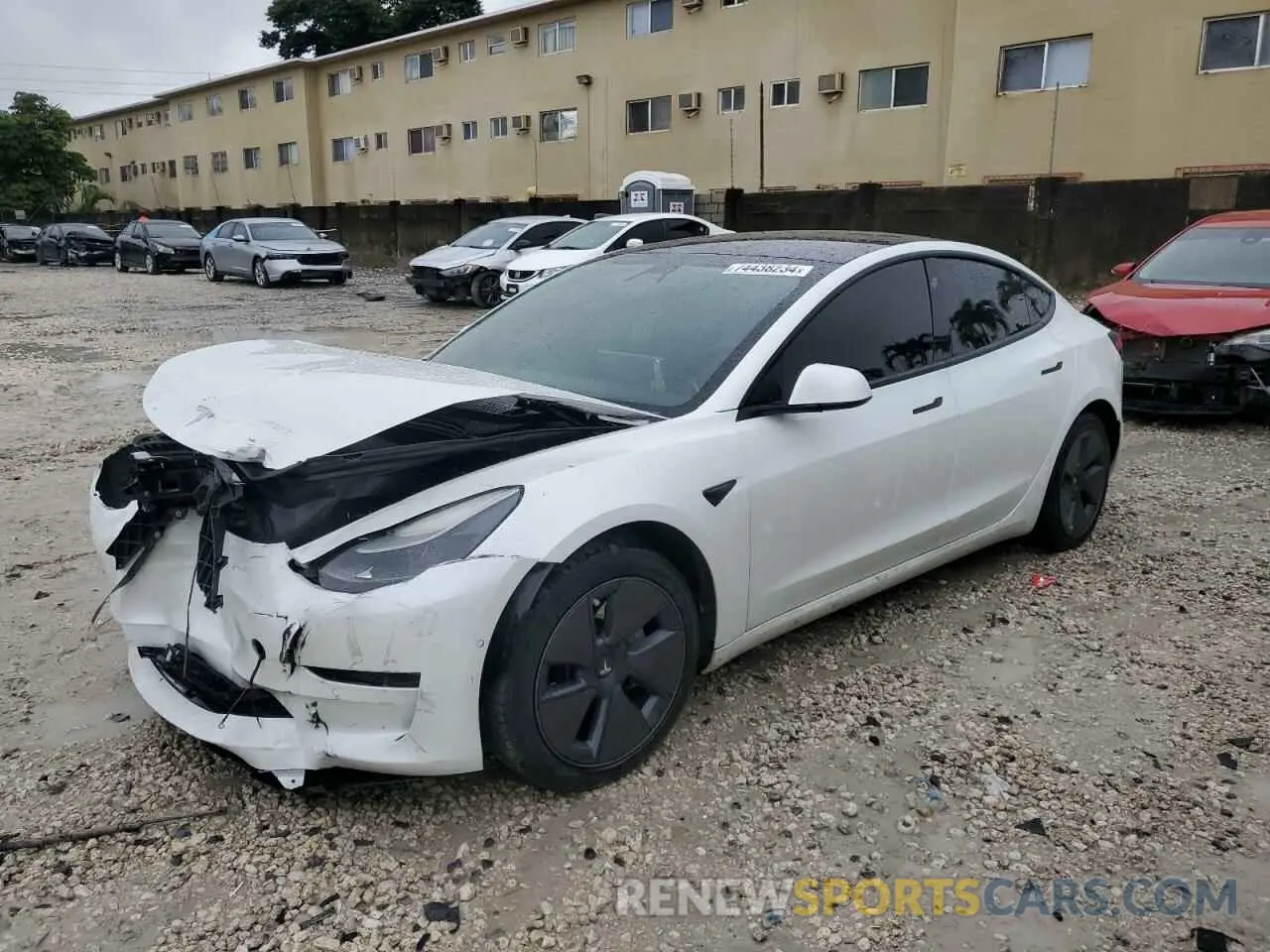 1 Photograph of a damaged car 5YJ3E1EA3MF907922 TESLA MODEL 3 2021