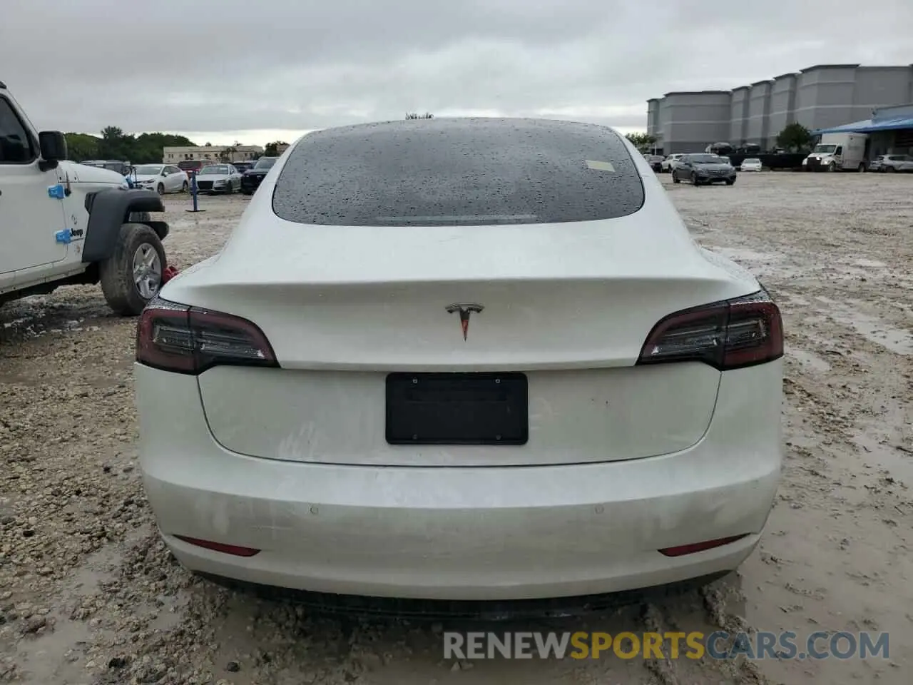 6 Photograph of a damaged car 5YJ3E1EA3MF907922 TESLA MODEL 3 2021