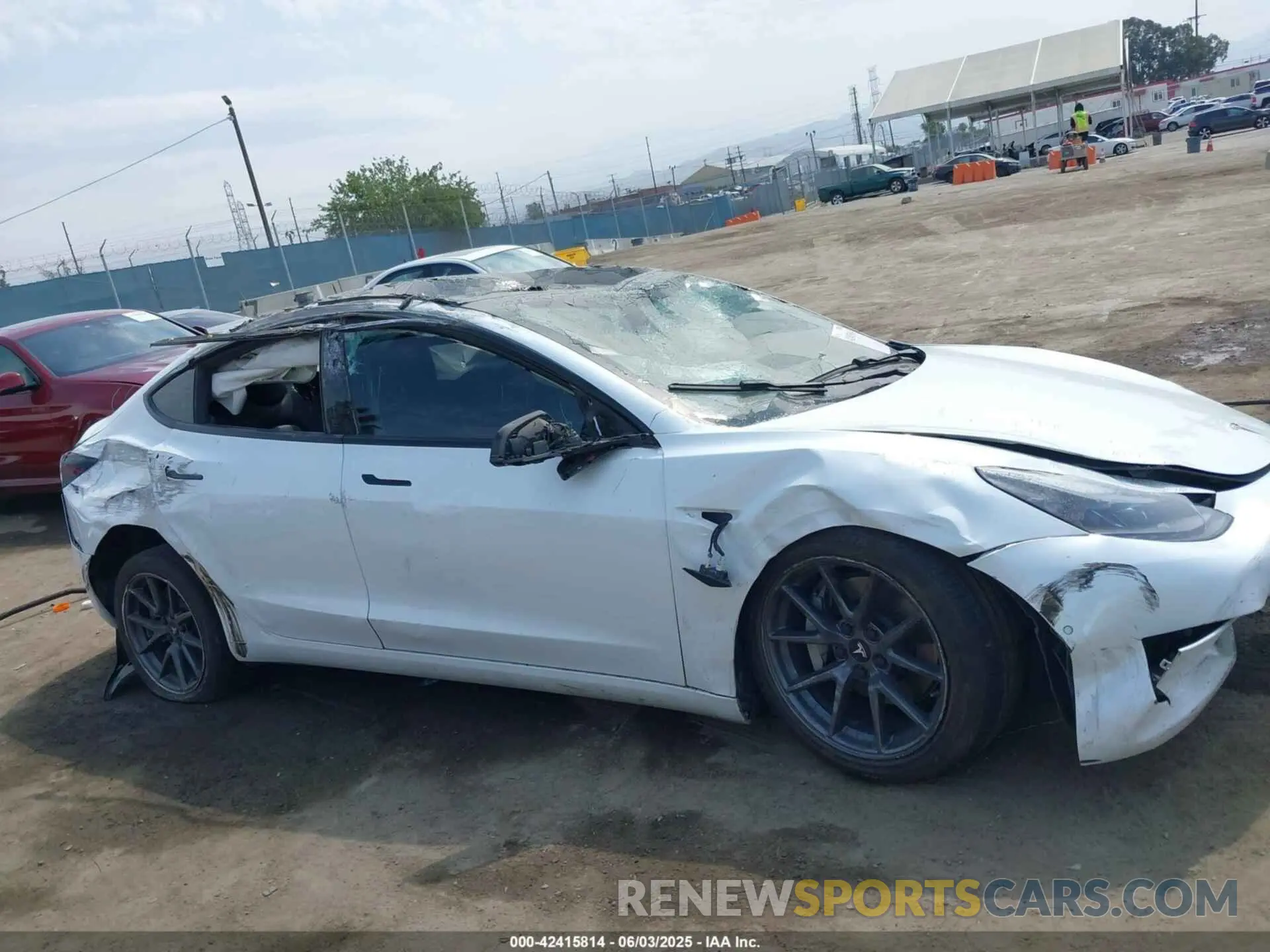 13 Photograph of a damaged car 5YJ3E1EA3MF921206 TESLA MODEL 3 2021