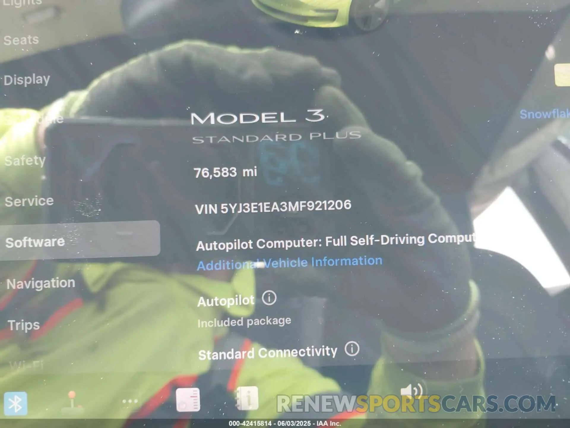 15 Photograph of a damaged car 5YJ3E1EA3MF921206 TESLA MODEL 3 2021