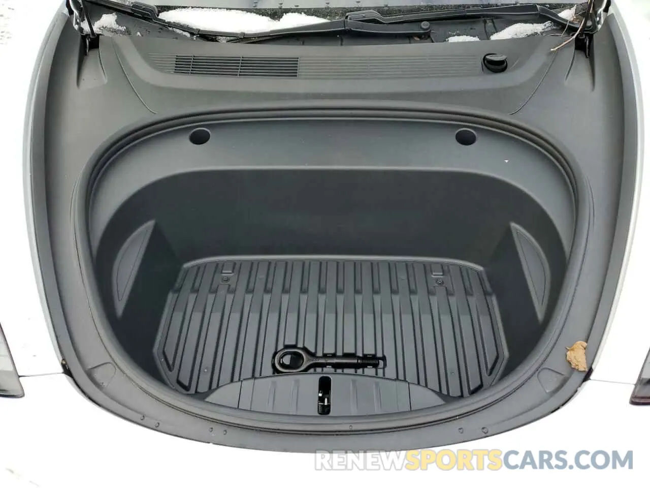 11 Photograph of a damaged car 5YJ3E1EA3MF923487 TESLA MODEL 3 2021