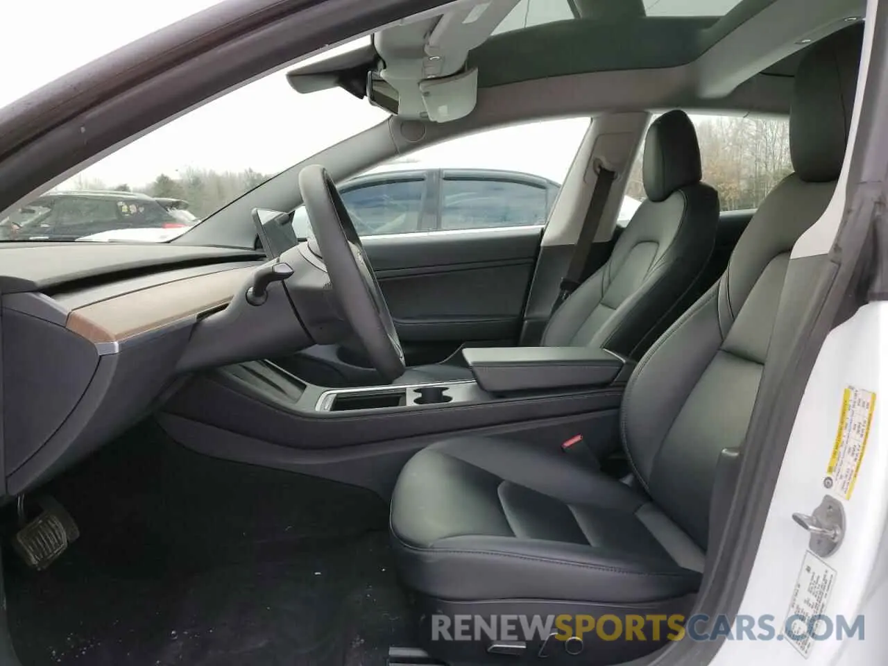 7 Photograph of a damaged car 5YJ3E1EA3MF923487 TESLA MODEL 3 2021