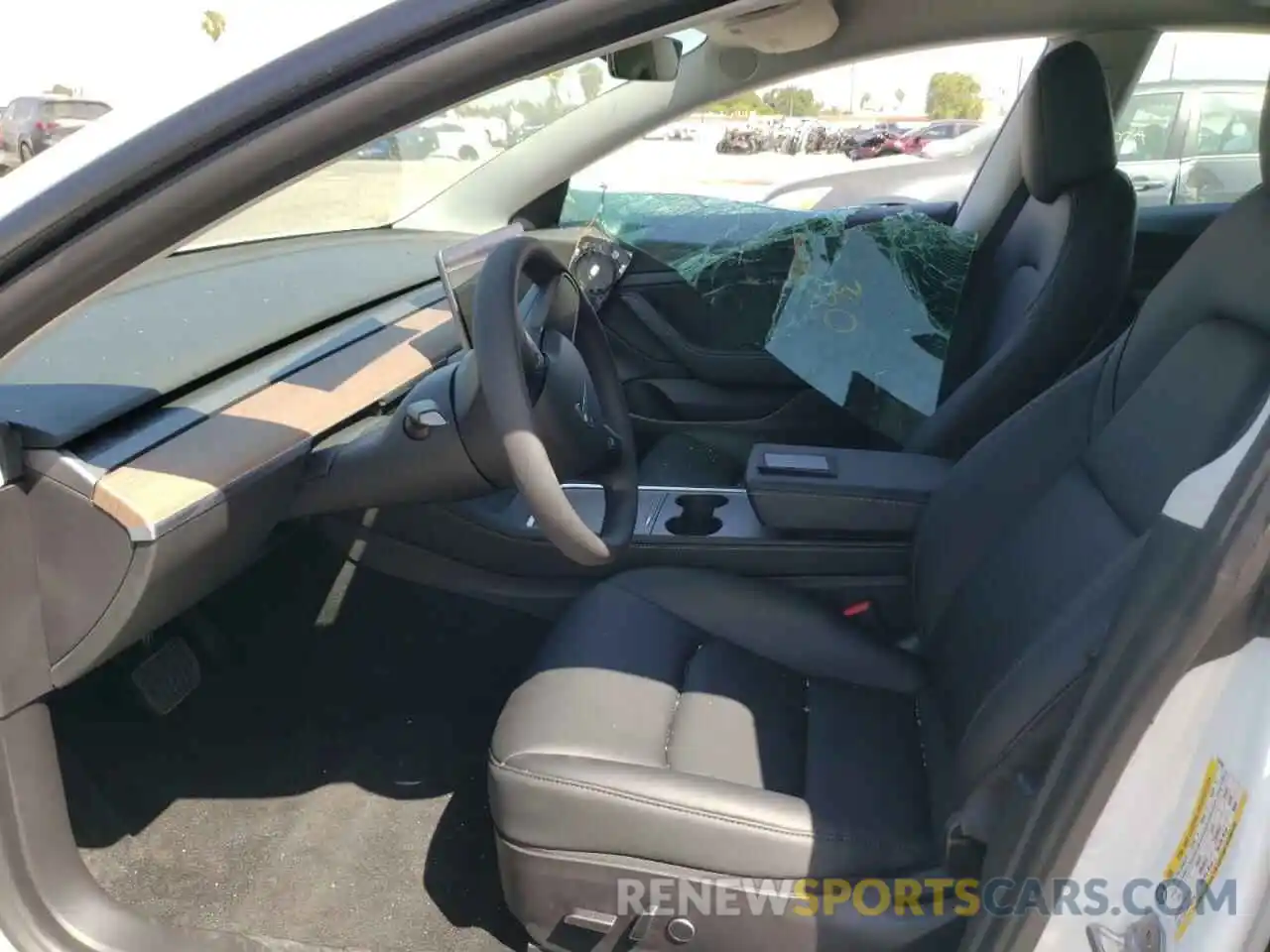 5 Photograph of a damaged car 5YJ3E1EA3MF939592 TESLA MODEL 3 2021