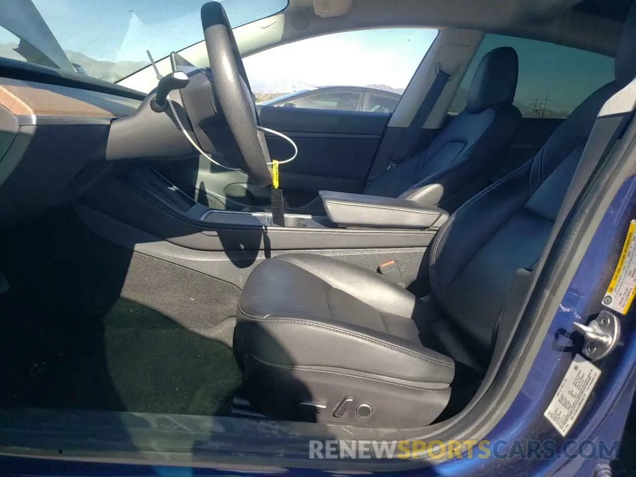 7 Photograph of a damaged car 5YJ3E1EA3MF940175 TESLA MODEL 3 2021