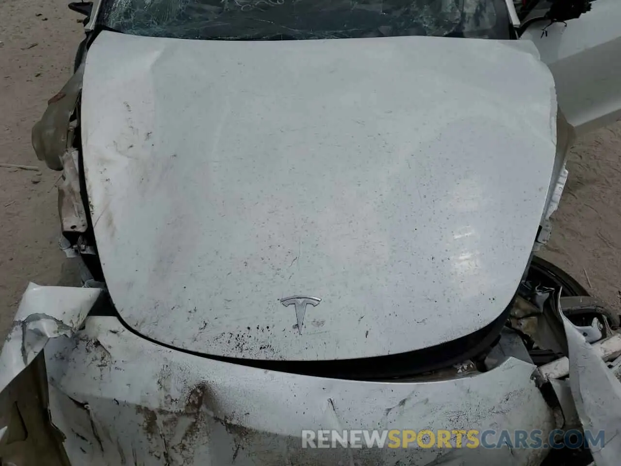 11 Photograph of a damaged car 5YJ3E1EA3MF976870 TESLA MODEL 3 2021
