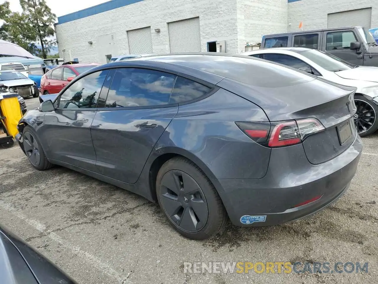2 Photograph of a damaged car 5YJ3E1EA3MF982443 TESLA MODEL 3 2021