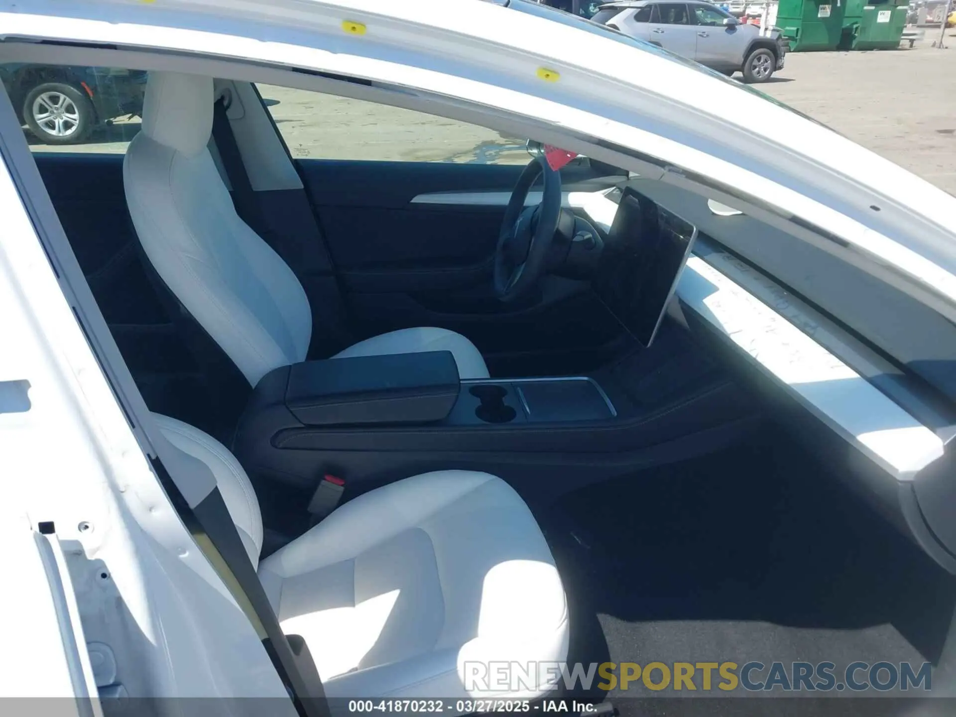 5 Photograph of a damaged car 5YJ3E1EA3MF995063 TESLA MODEL 3 2021