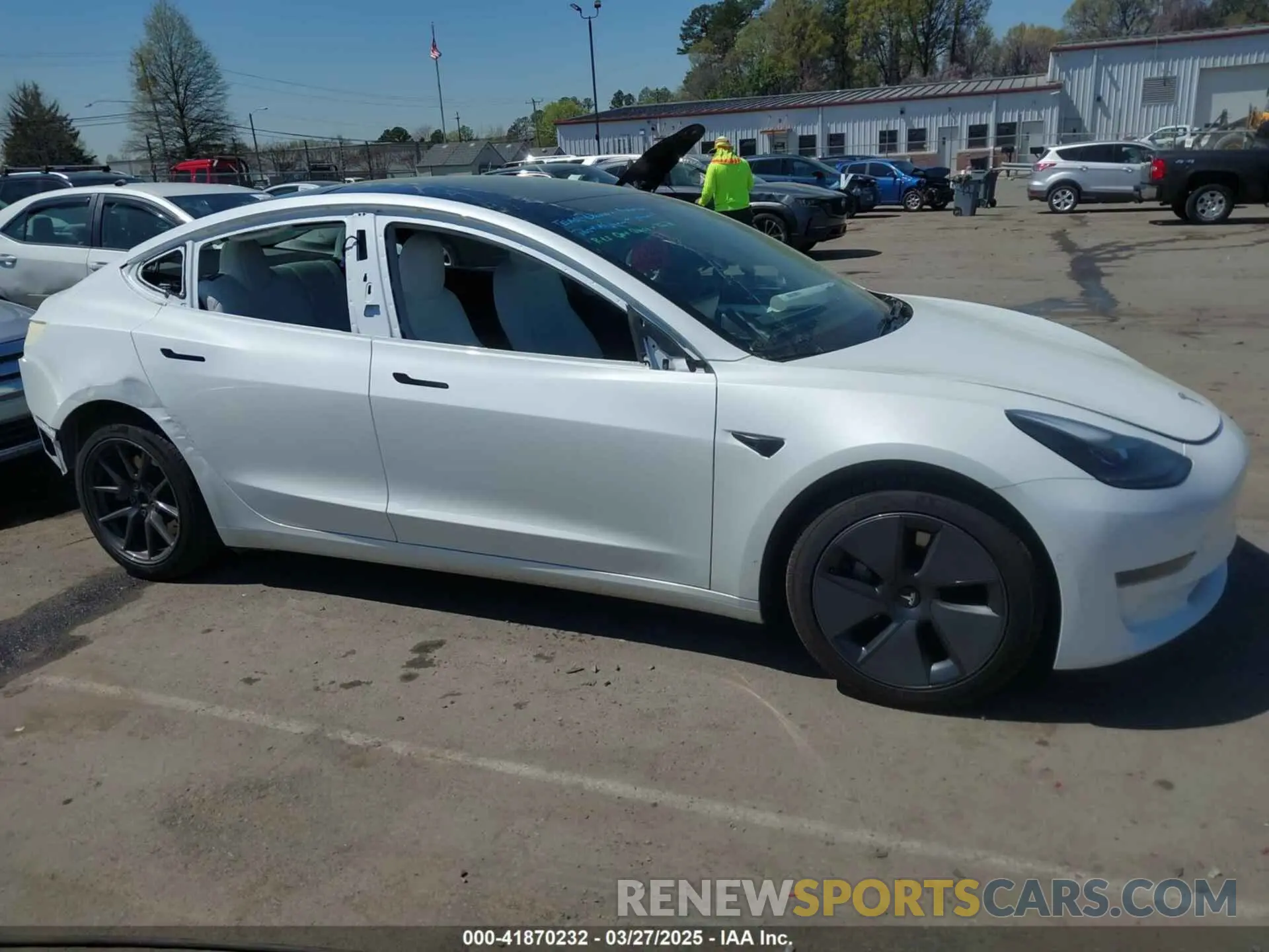 6 Photograph of a damaged car 5YJ3E1EA3MF995063 TESLA MODEL 3 2021