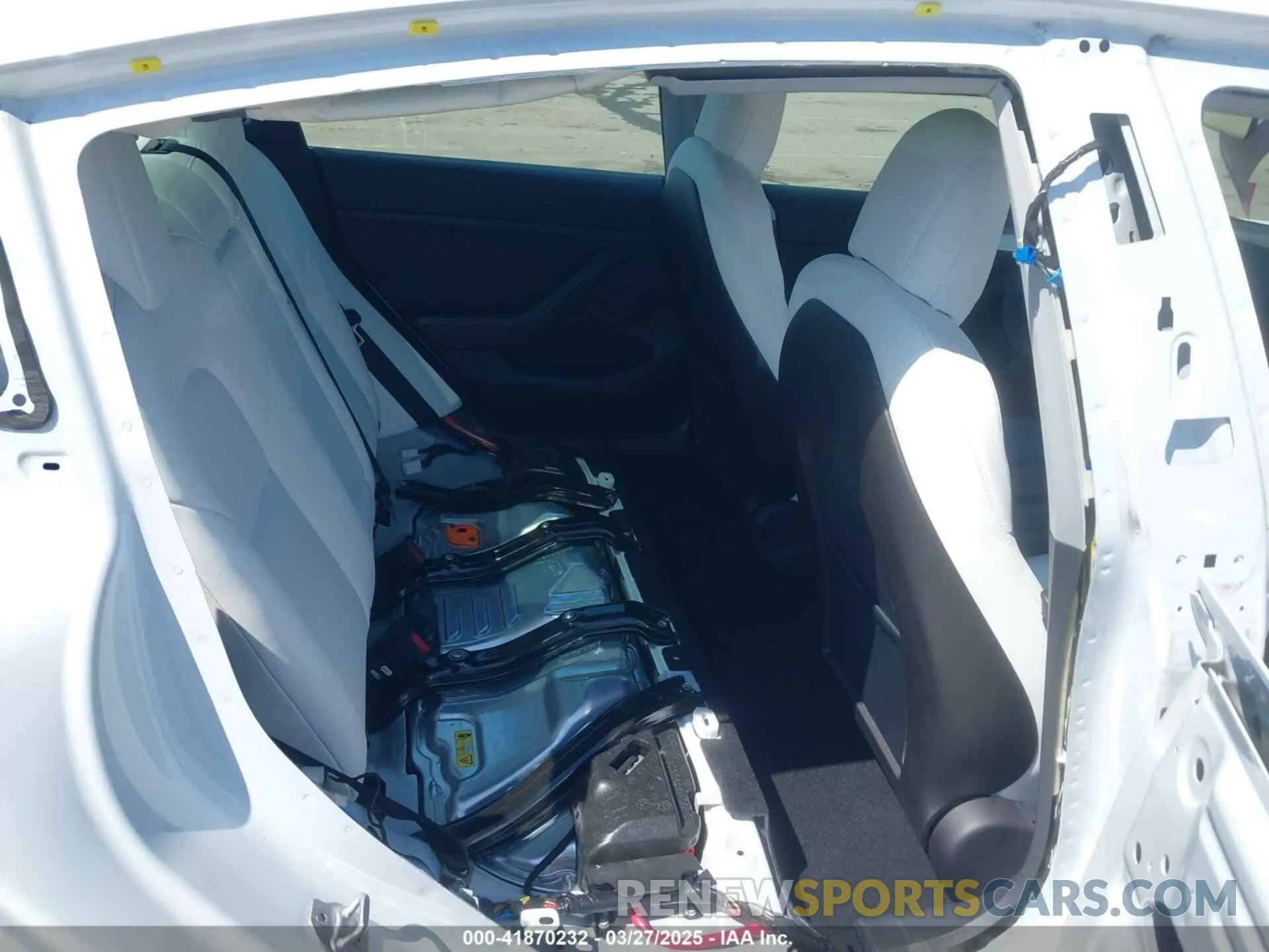 8 Photograph of a damaged car 5YJ3E1EA3MF995063 TESLA MODEL 3 2021