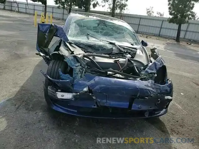 10 Photograph of a damaged car 5YJ3E1EA3MF996973 TESLA MODEL 3 2021