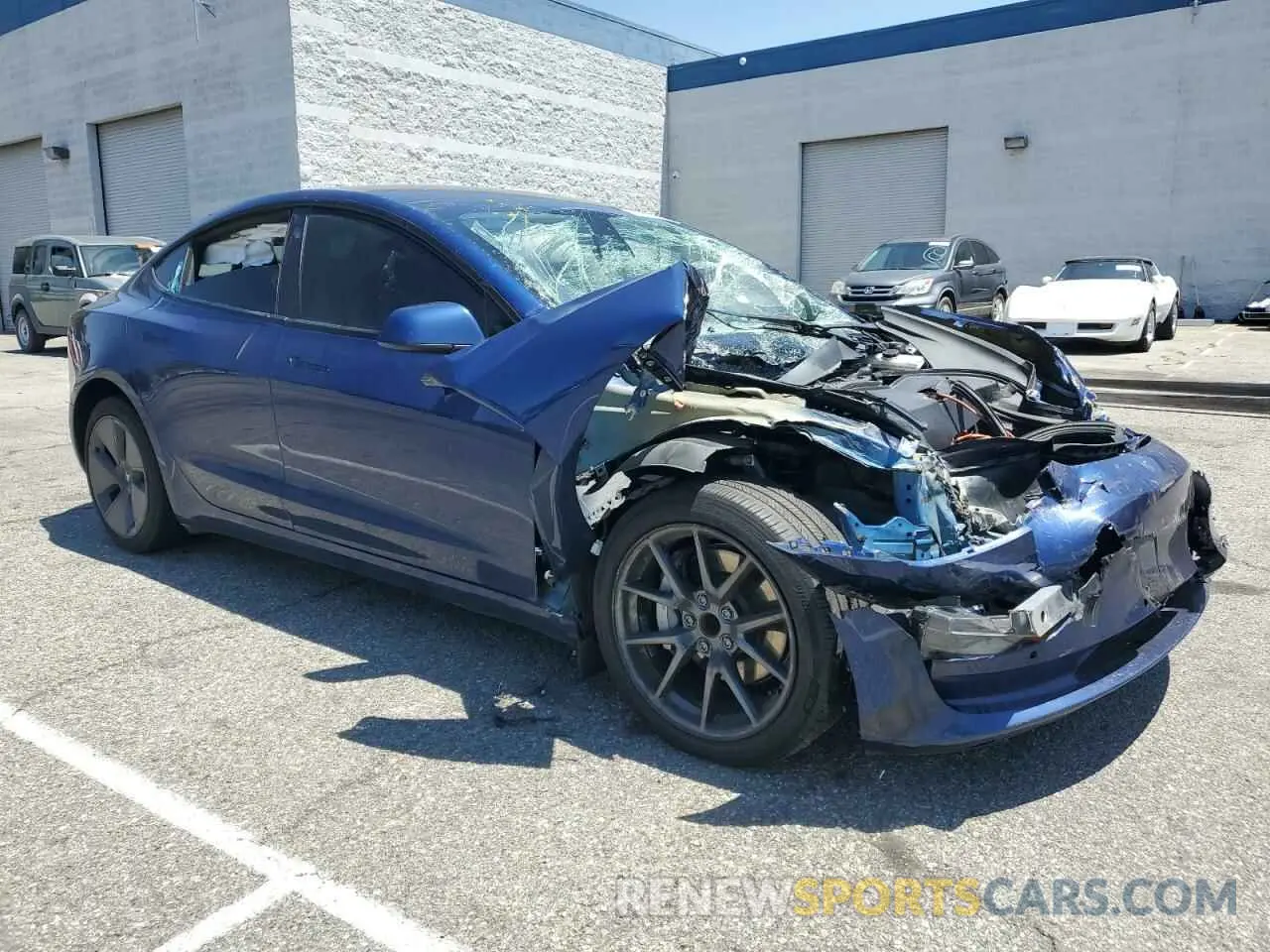 4 Photograph of a damaged car 5YJ3E1EA3MF996973 TESLA MODEL 3 2021