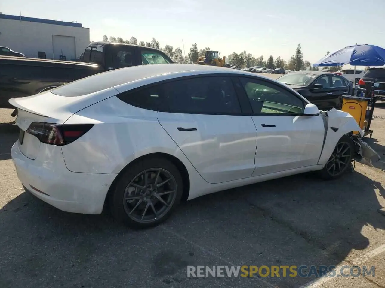 3 Photograph of a damaged car 5YJ3E1EA4MF002993 TESLA MODEL 3 2021
