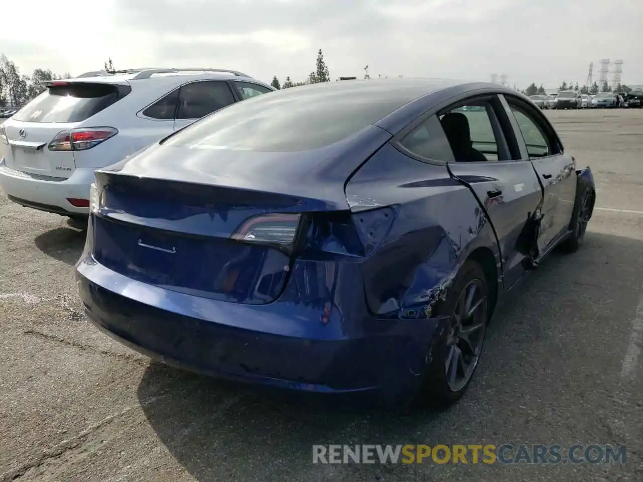 4 Photograph of a damaged car 5YJ3E1EA4MF006249 TESLA MODEL 3 2021