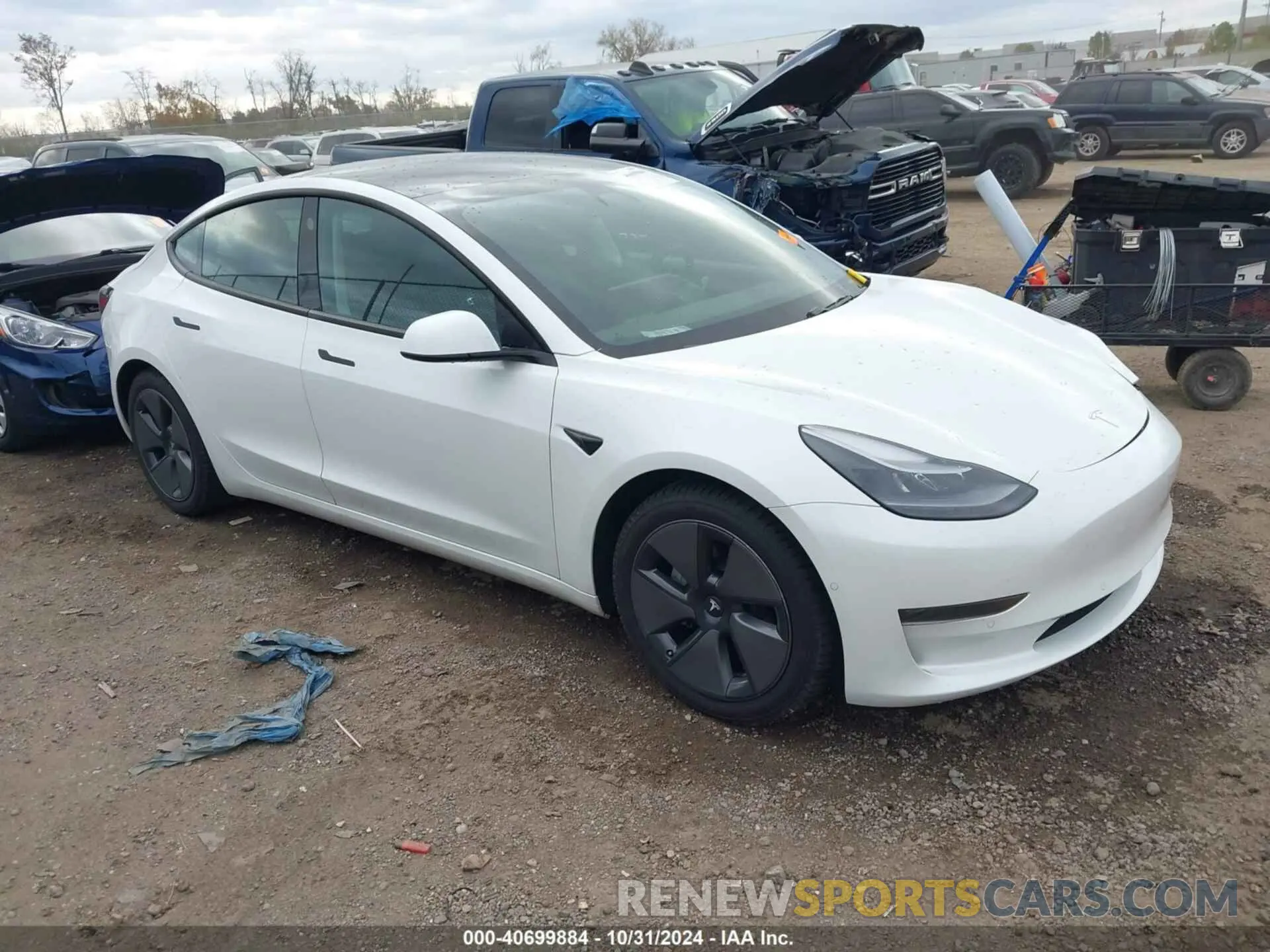 1 Photograph of a damaged car 5YJ3E1EA4MF015856 TESLA MODEL 3 2021